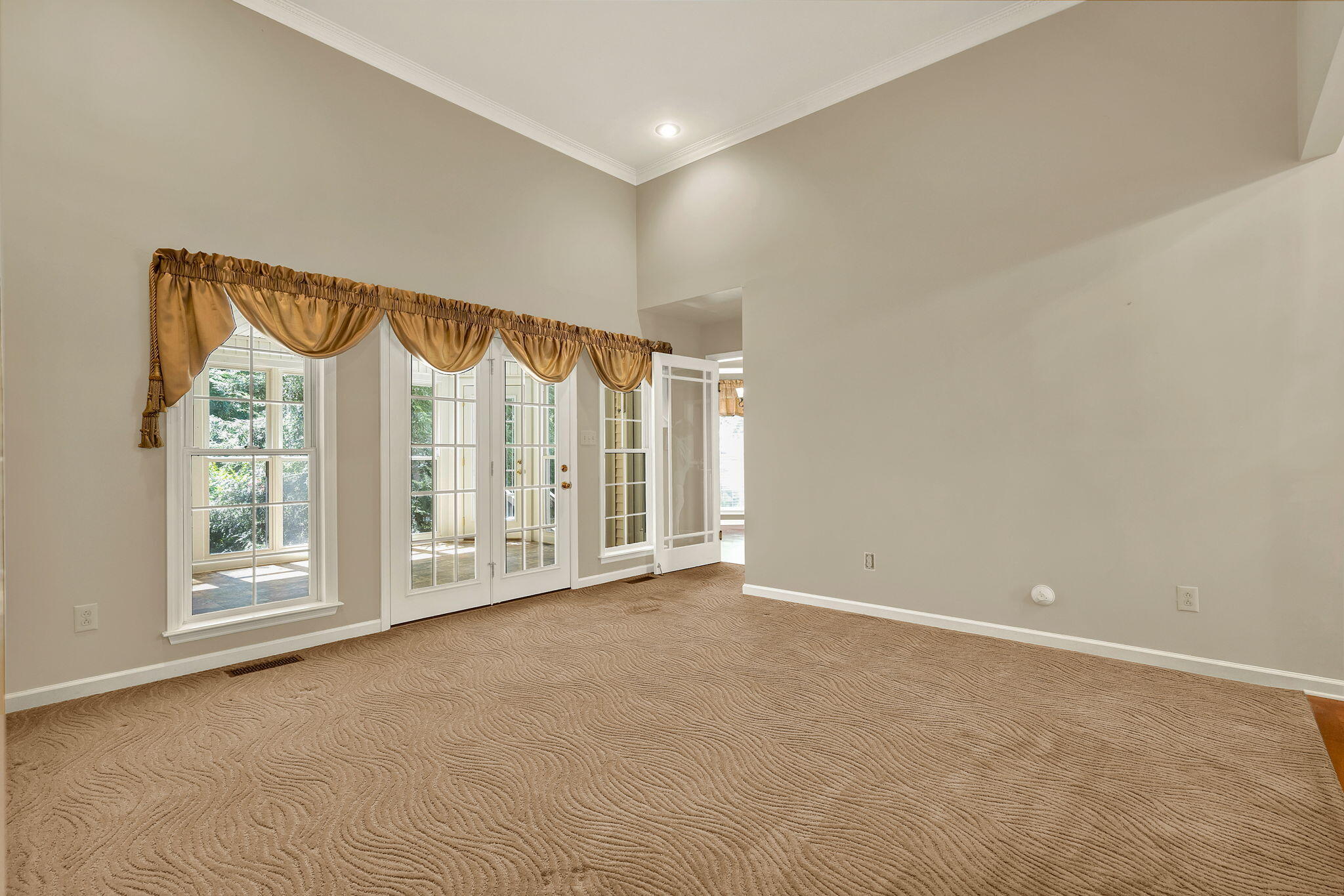 121 Mill Run Place NE