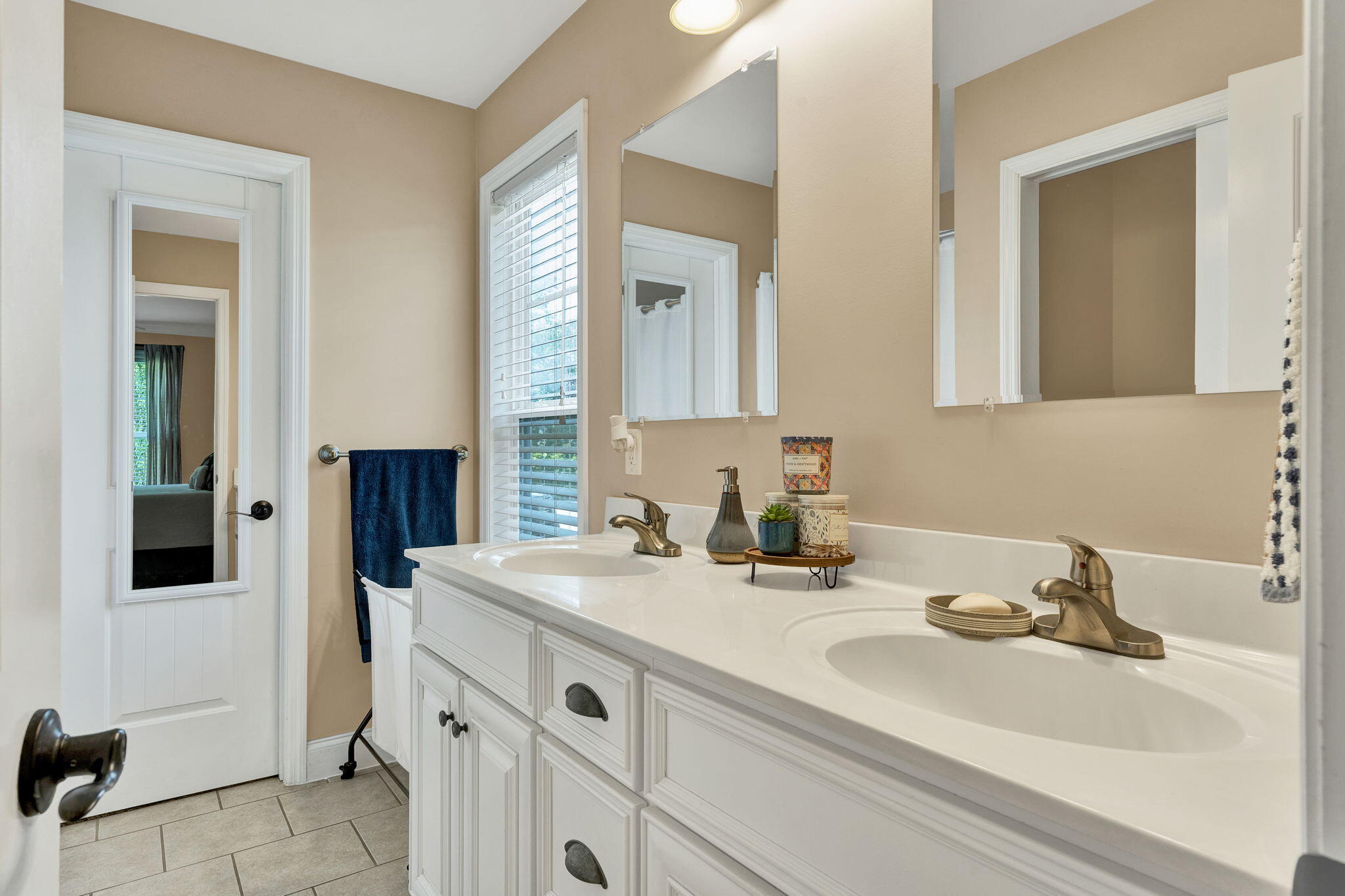 3116 Cottage Grove Circle NW