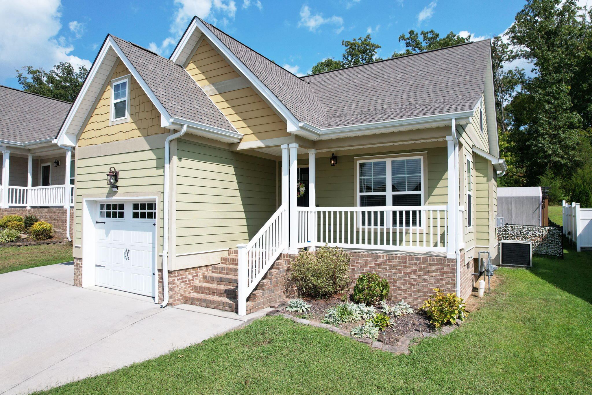 3116 Cottage Grove Circle NW