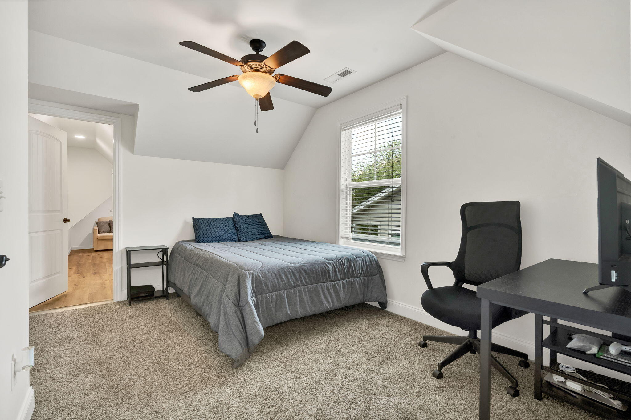 3116 Cottage Grove Circle NW