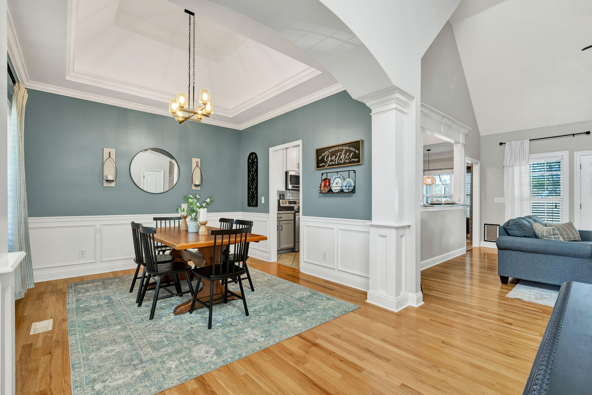 491 Thoroughbred Drive NW