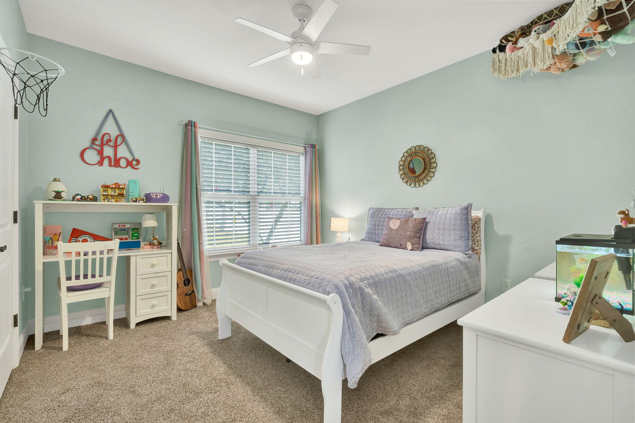 491 Thoroughbred Drive NW