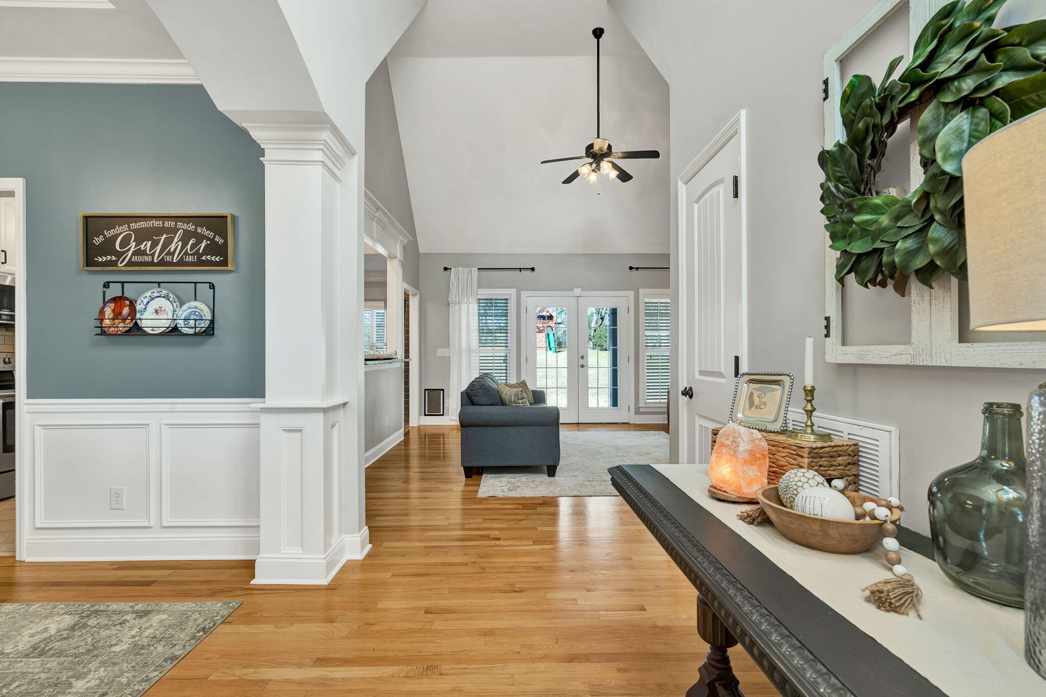 491 Thoroughbred Drive NW