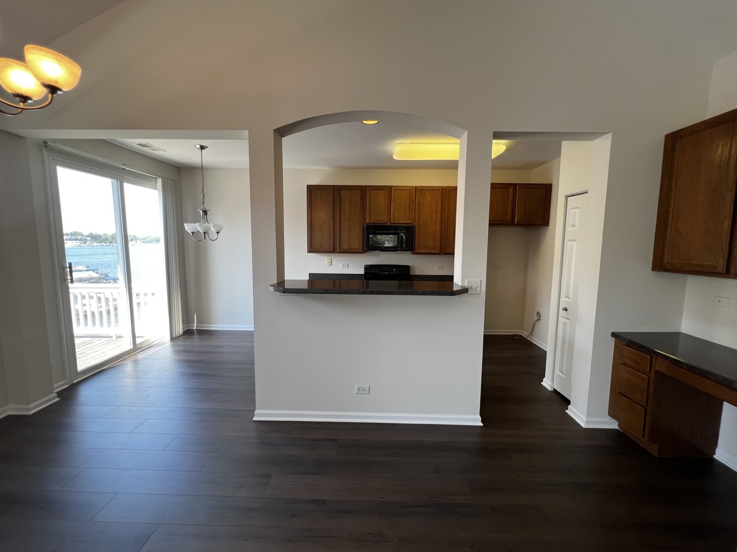 385 Sundown Court Unit: A