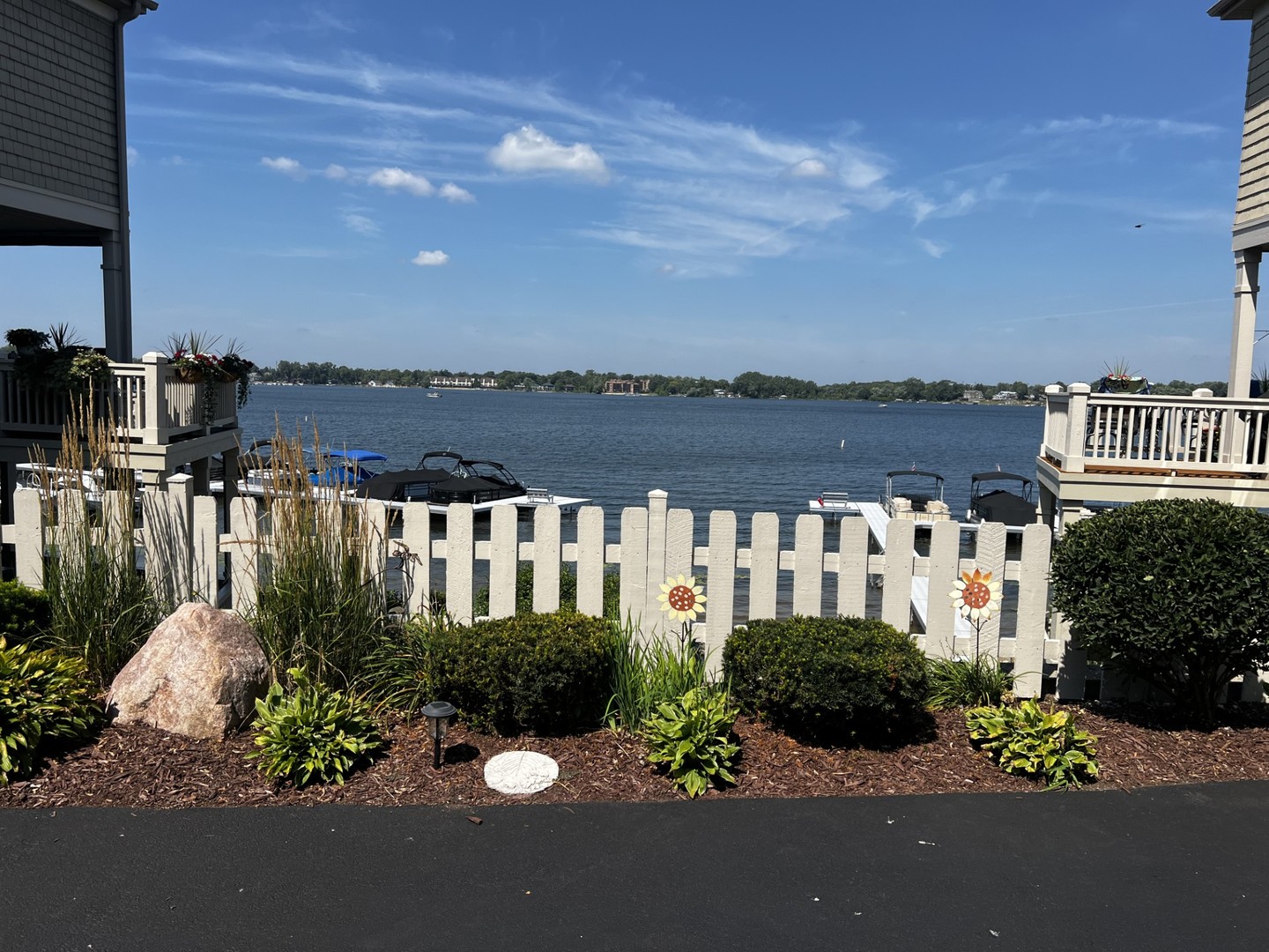 385 Sundown Court Unit: A