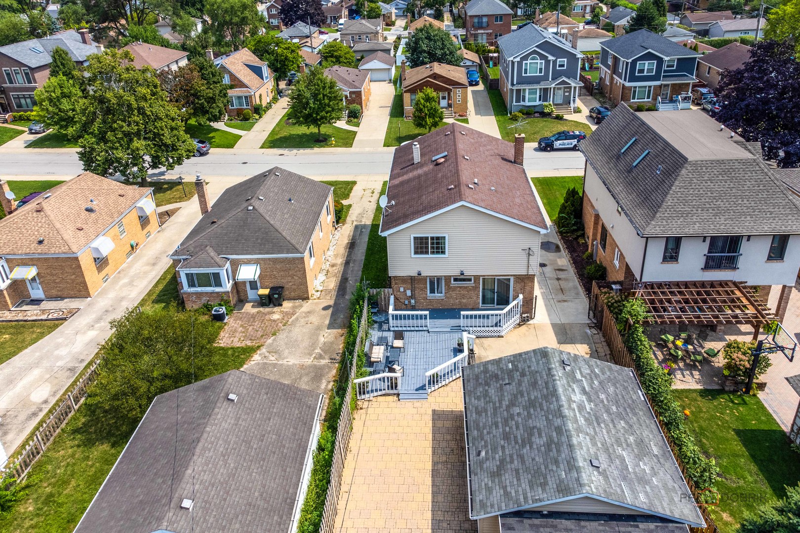 7630 N Oleander Avenue