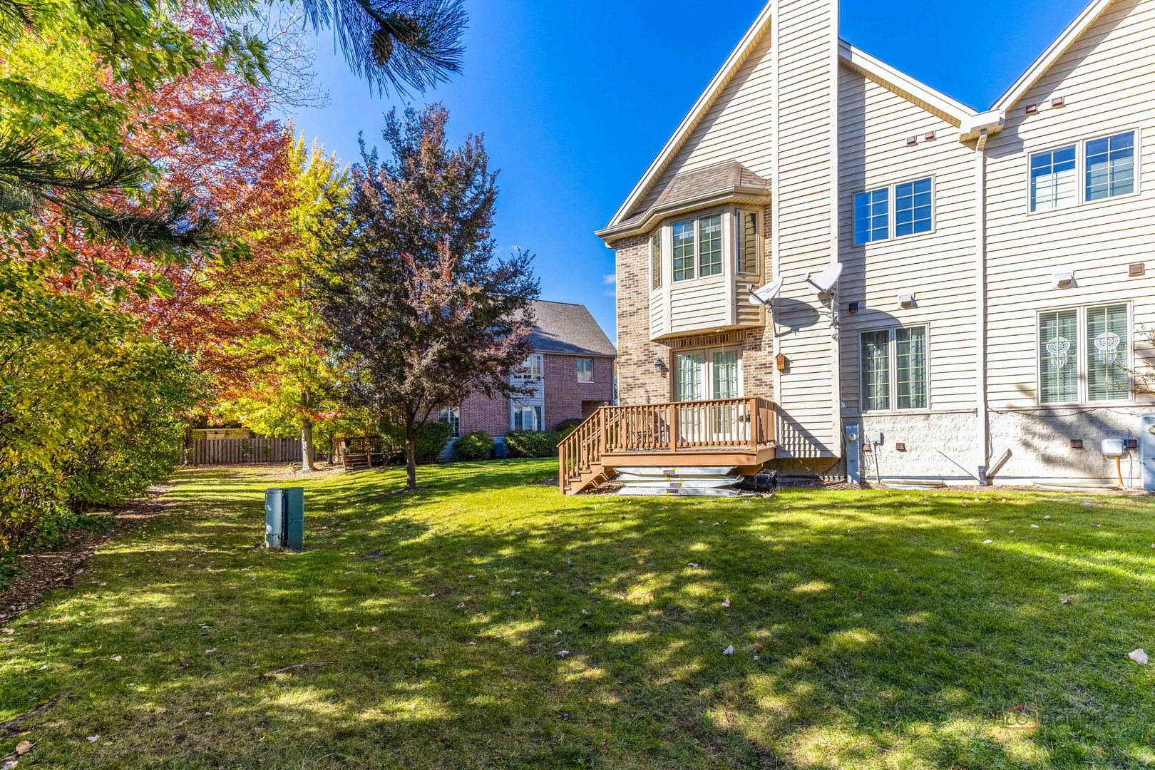 1521 Stonegate Manor