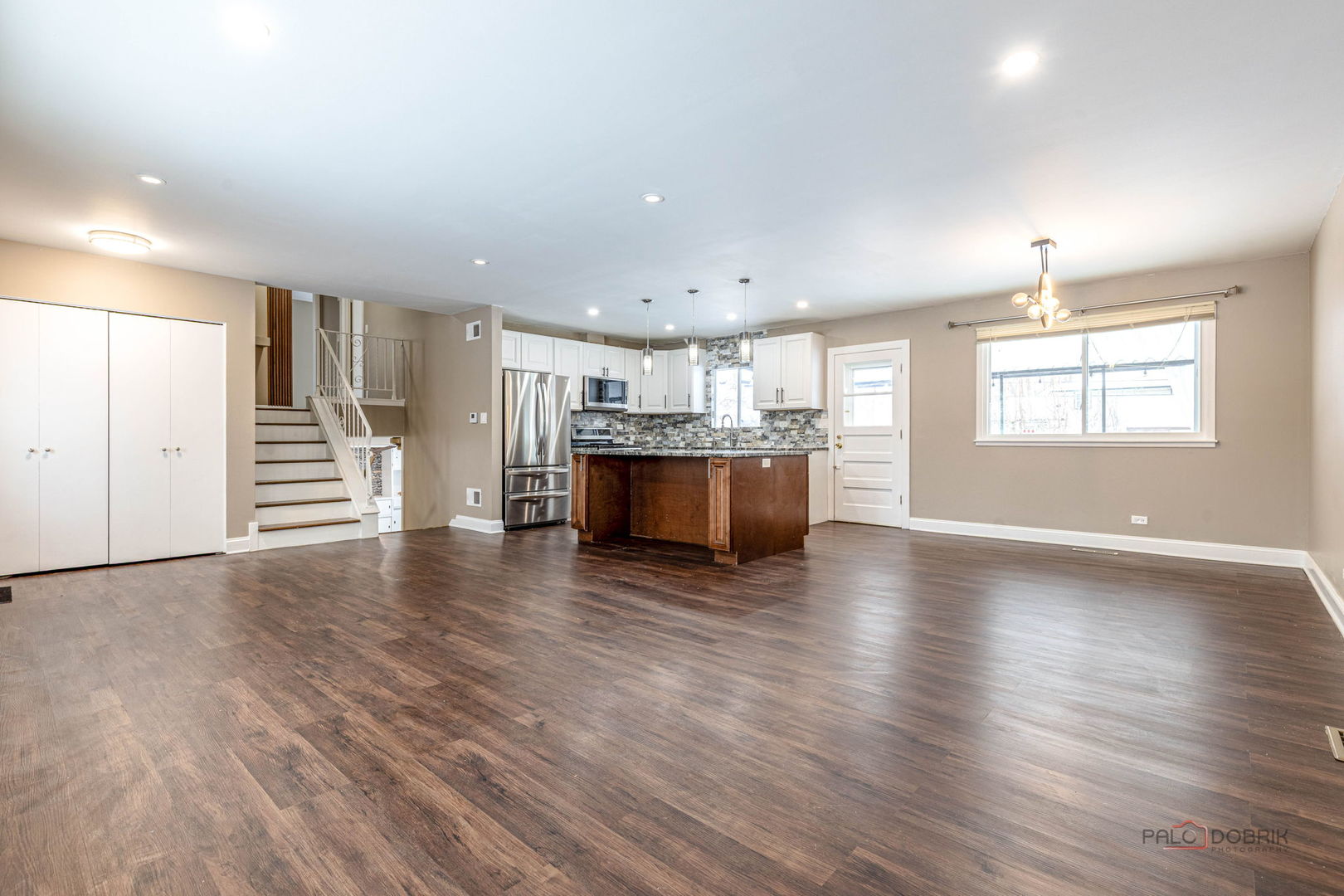 681 S Mount Prospect Road