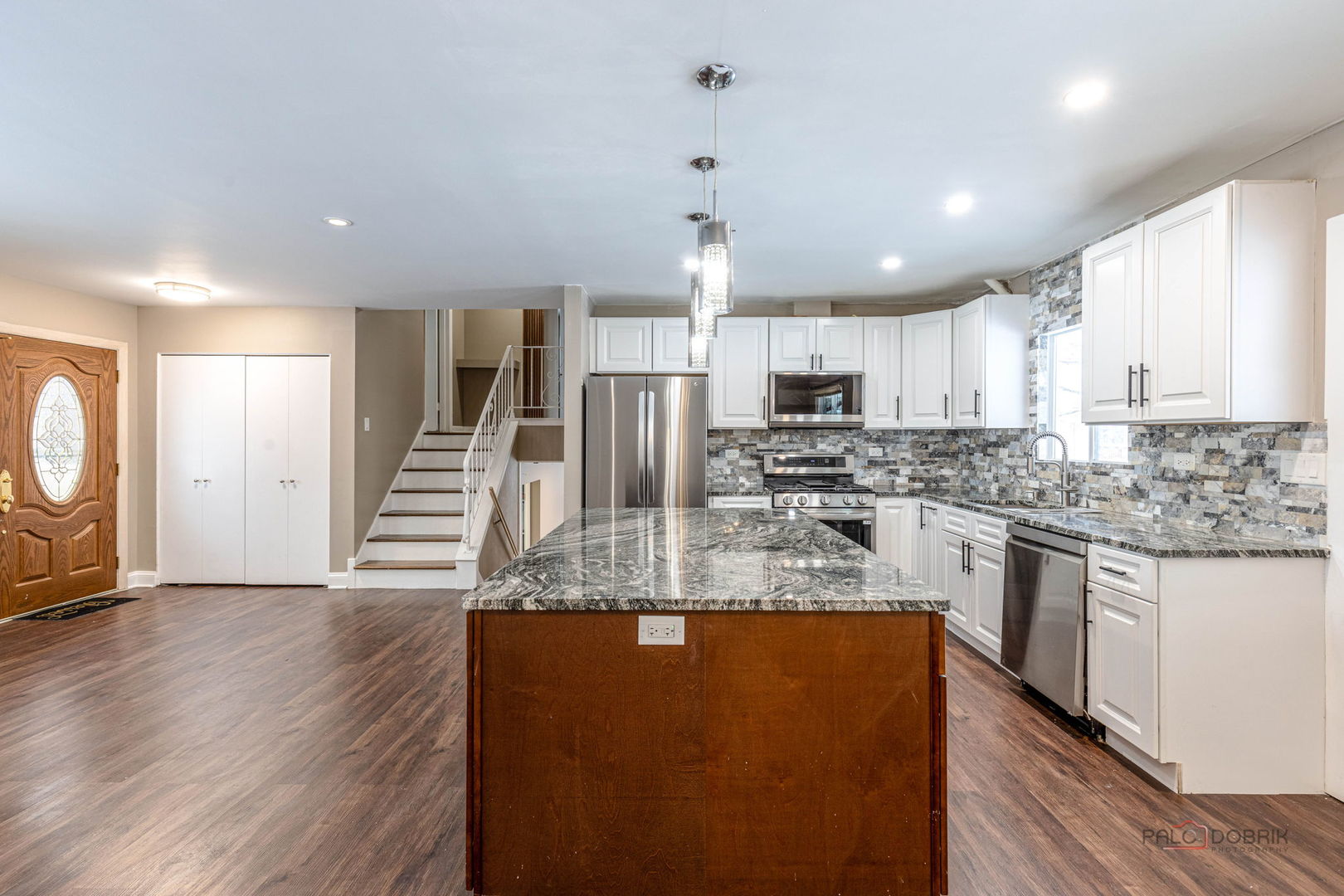 681 S Mount Prospect Road