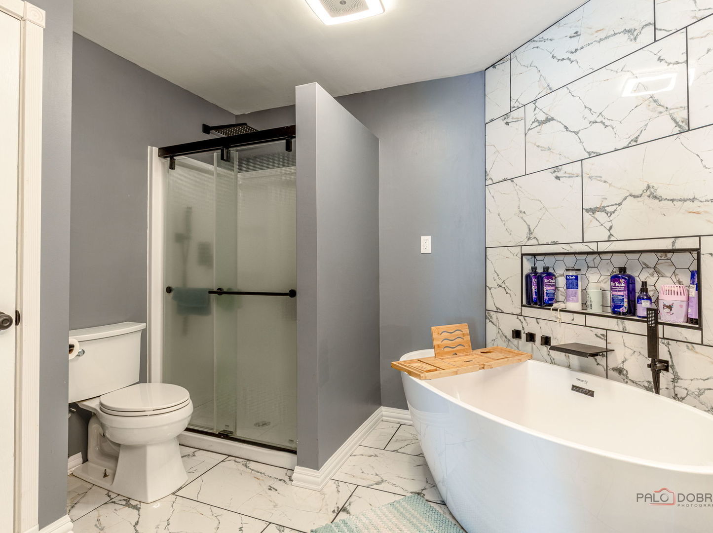 325 Green Knoll Lane Unit: 325