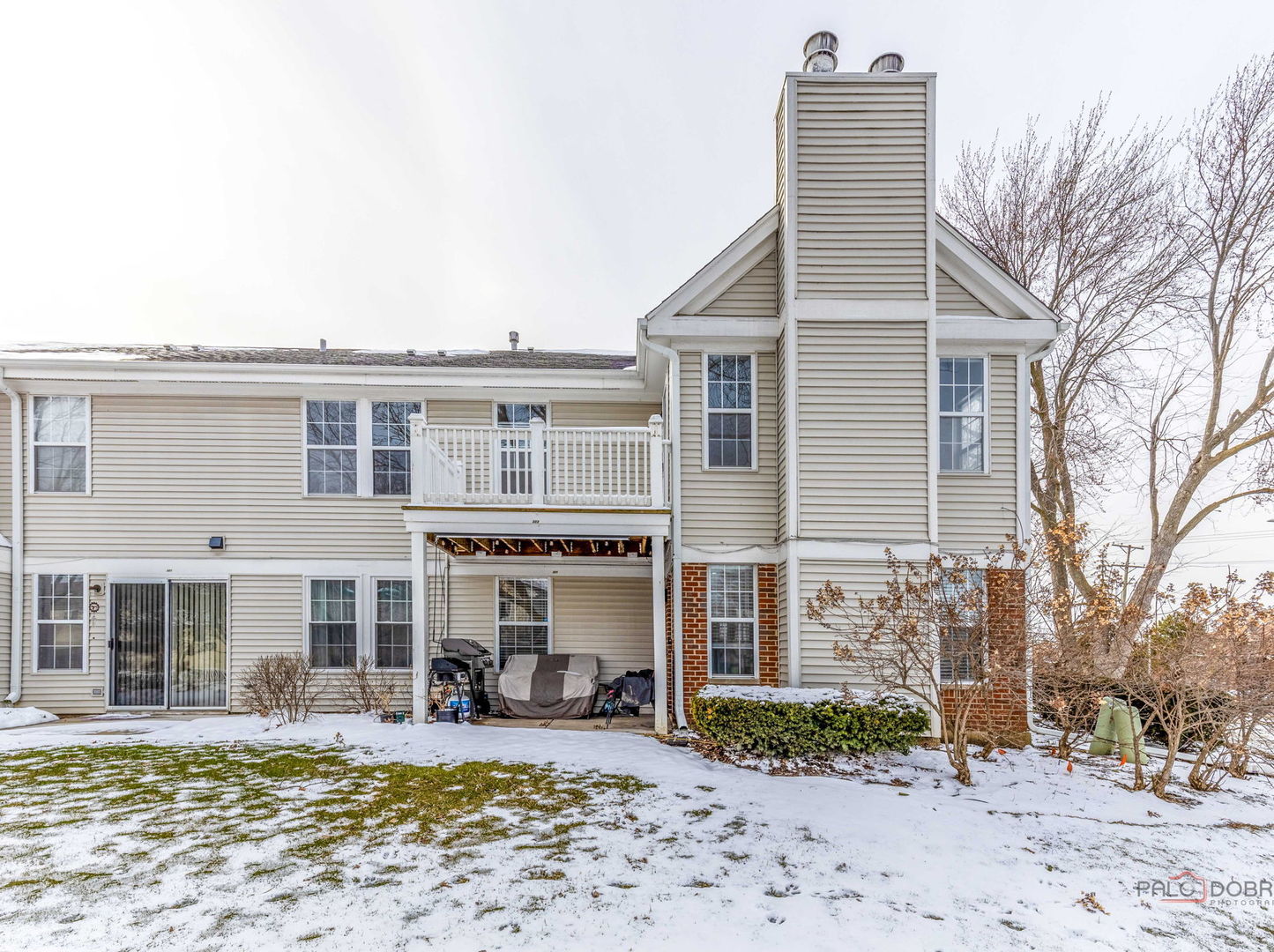 325 Green Knoll Lane Unit: 325