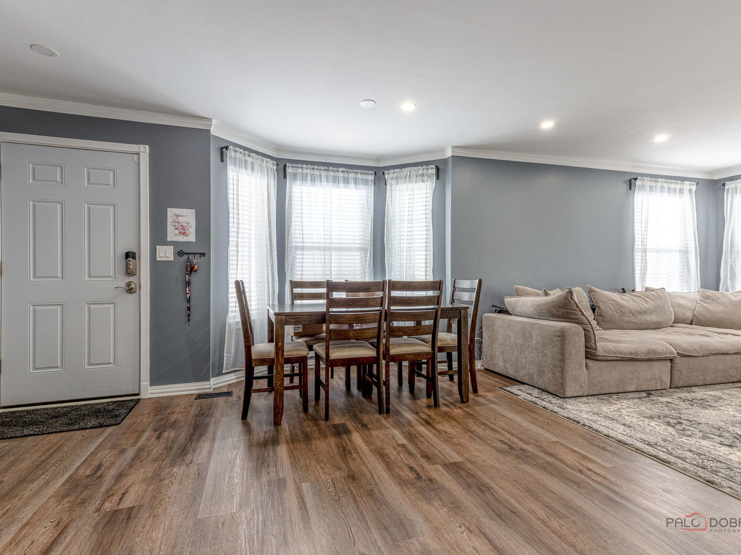 325 Green Knoll Lane Unit: 325