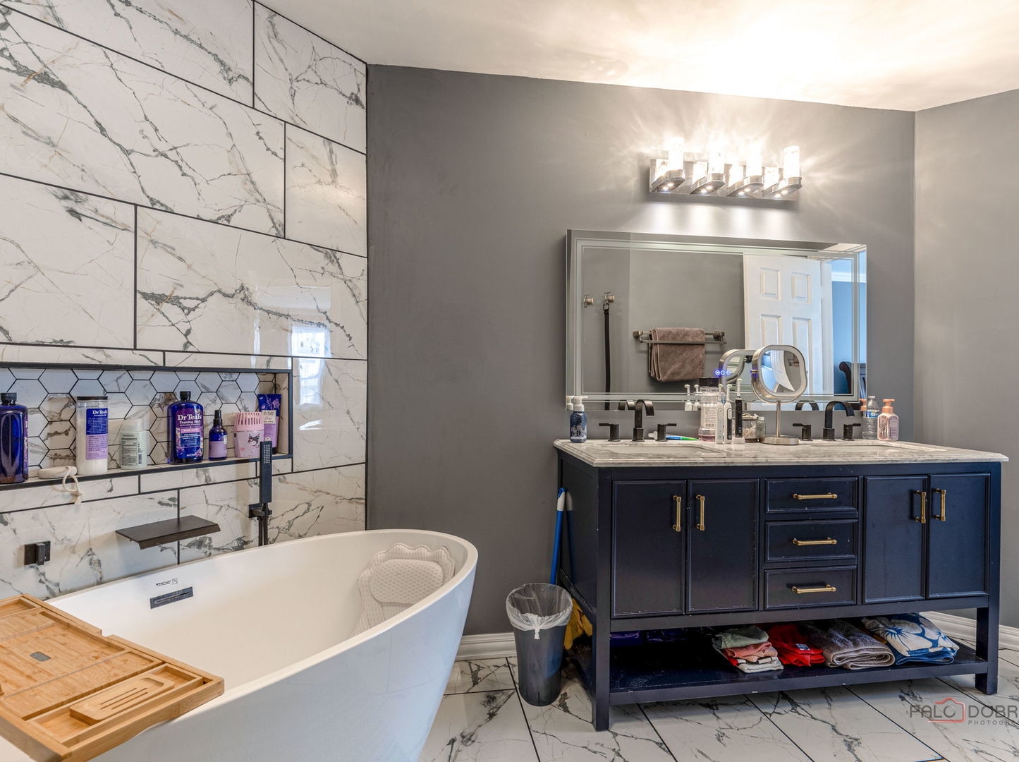 325 Green Knoll Lane Unit: 325