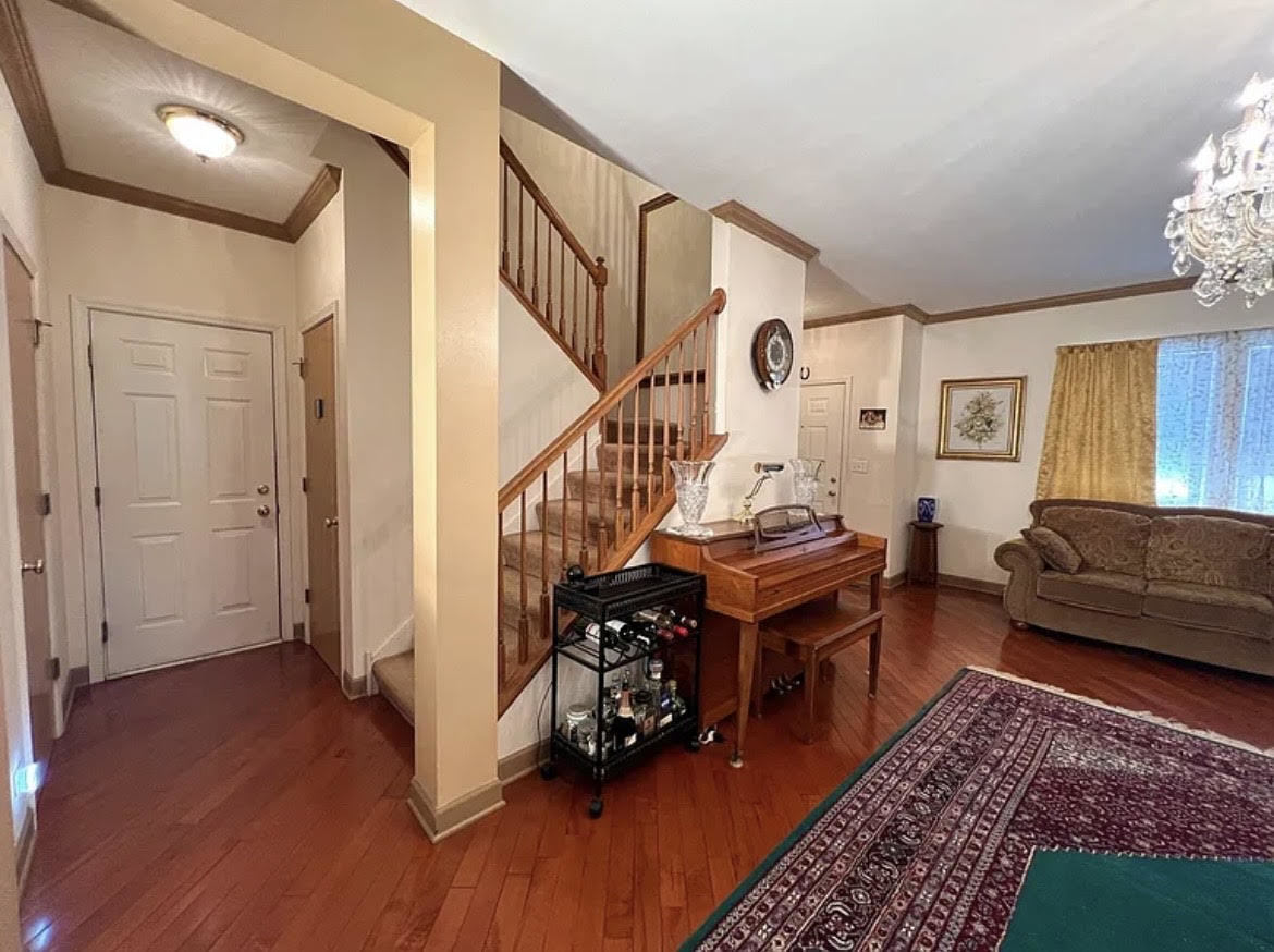 752 S Parkside Drive