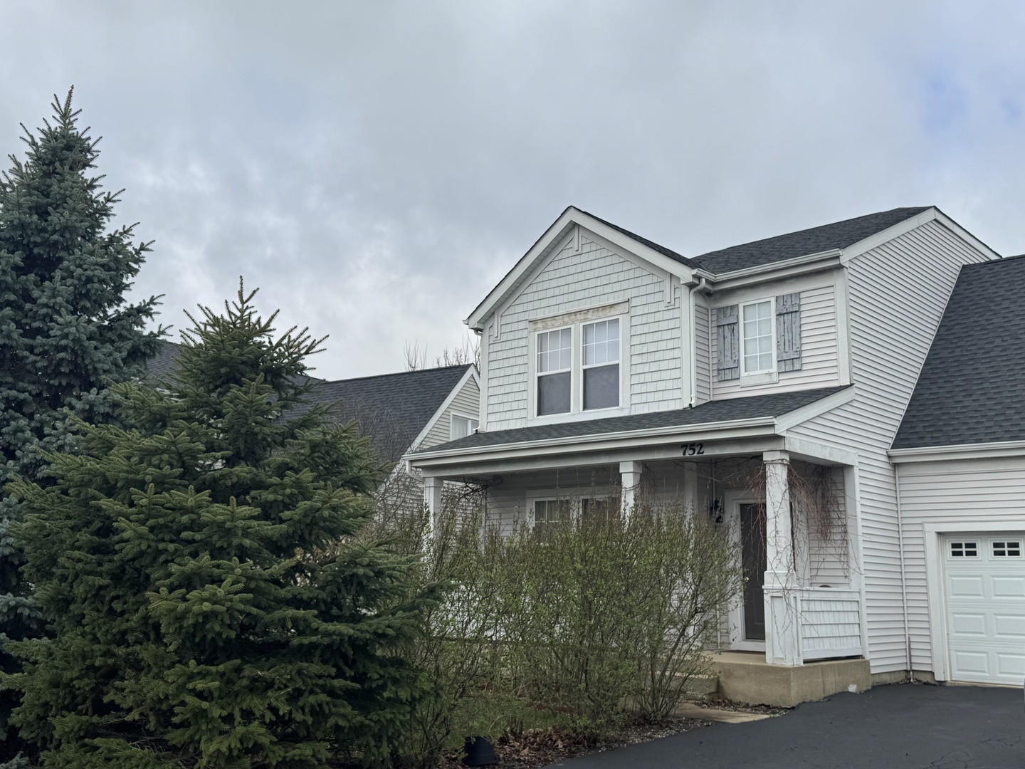 752 S Parkside Drive