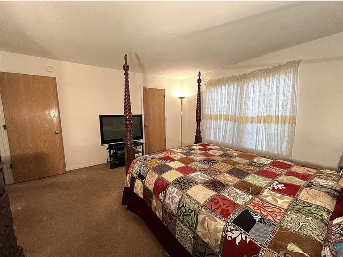 752 S Parkside Drive