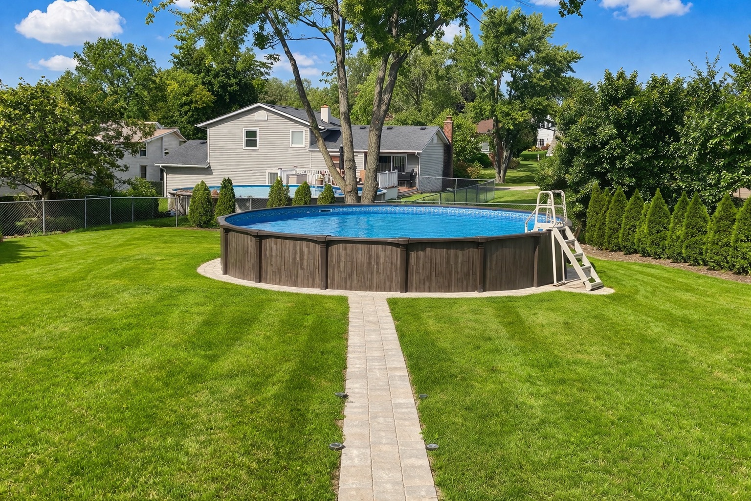 960 Sycamore Court