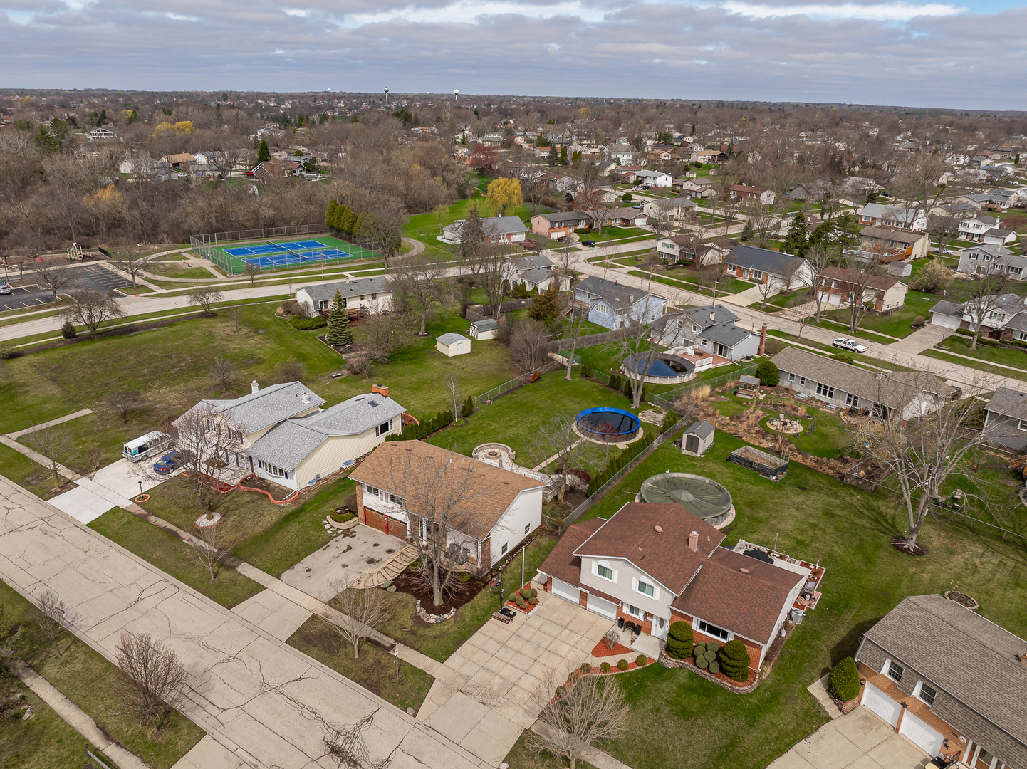 960 Sycamore Court