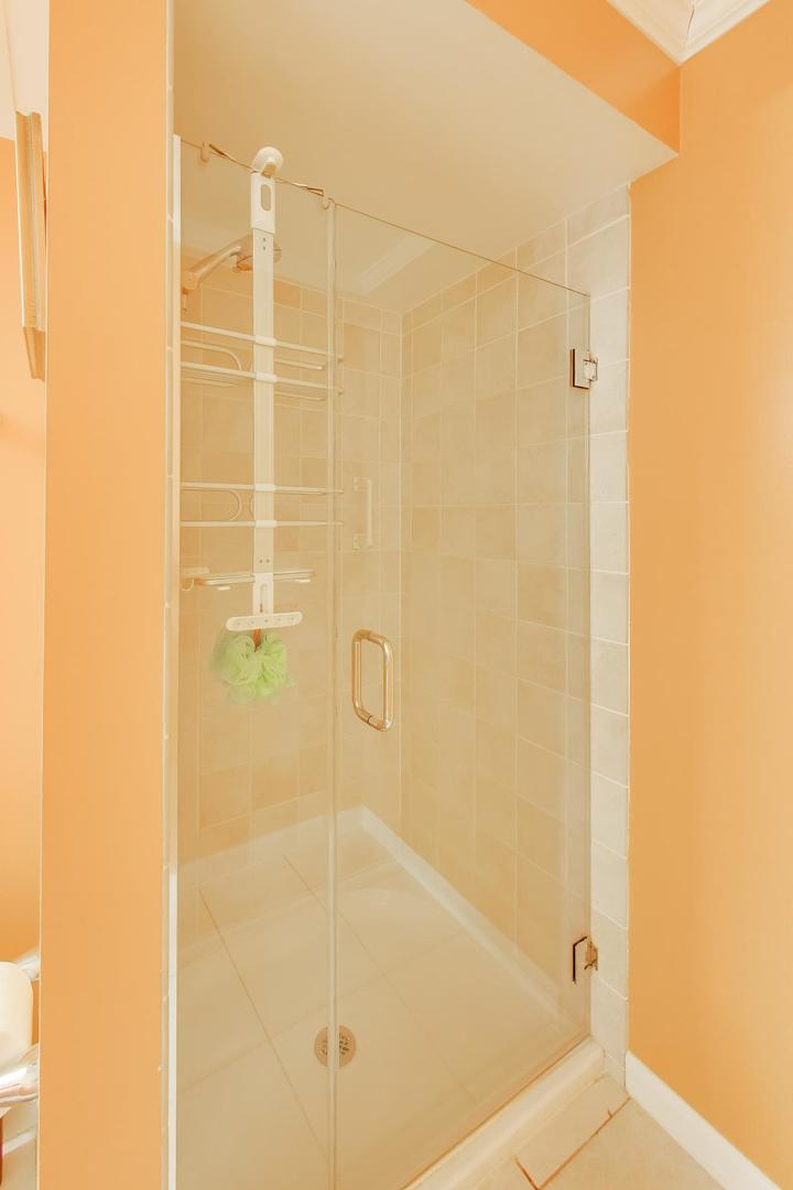 1720 Maple Avenue Unit: 2420