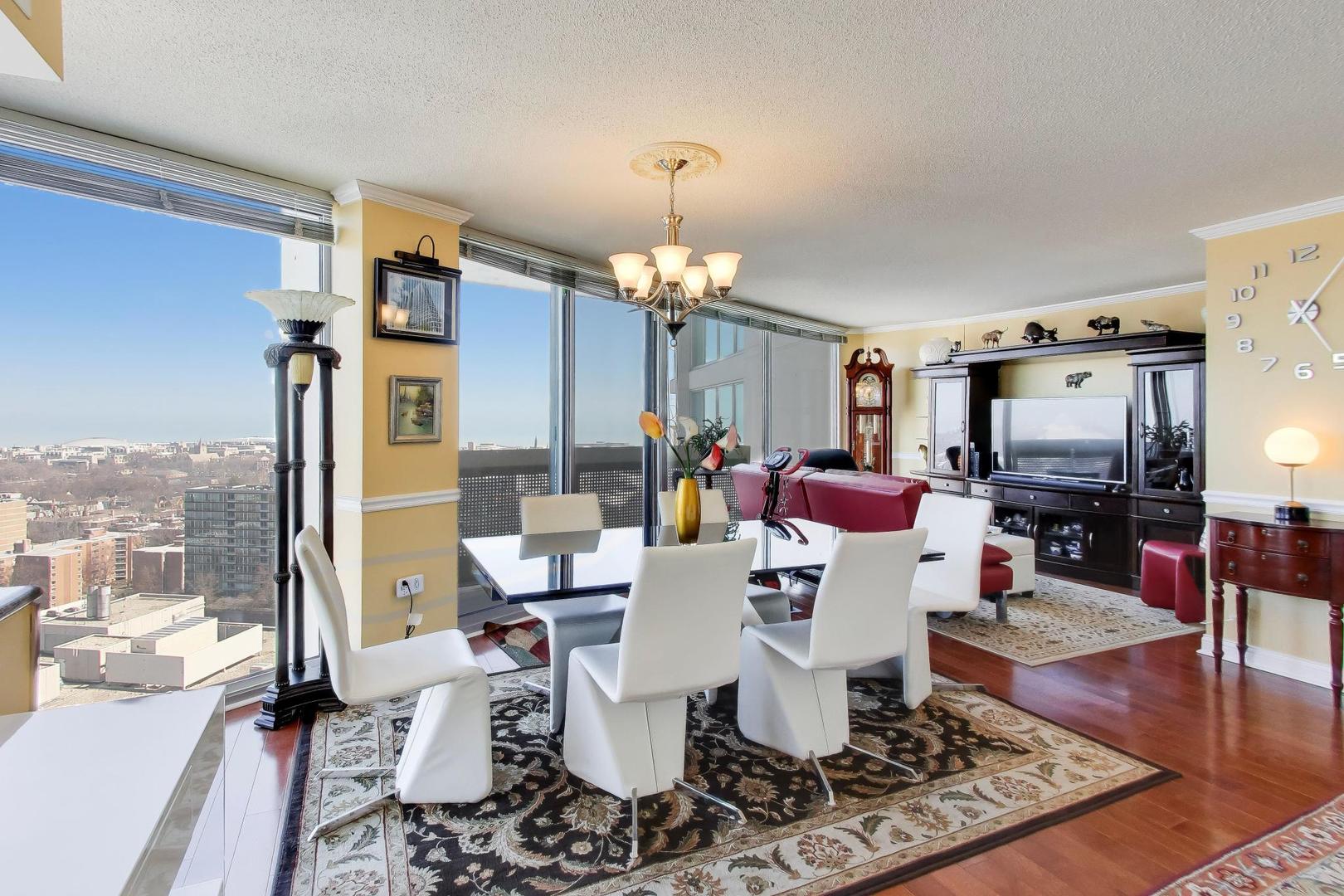 1720 Maple Avenue Unit: 2420