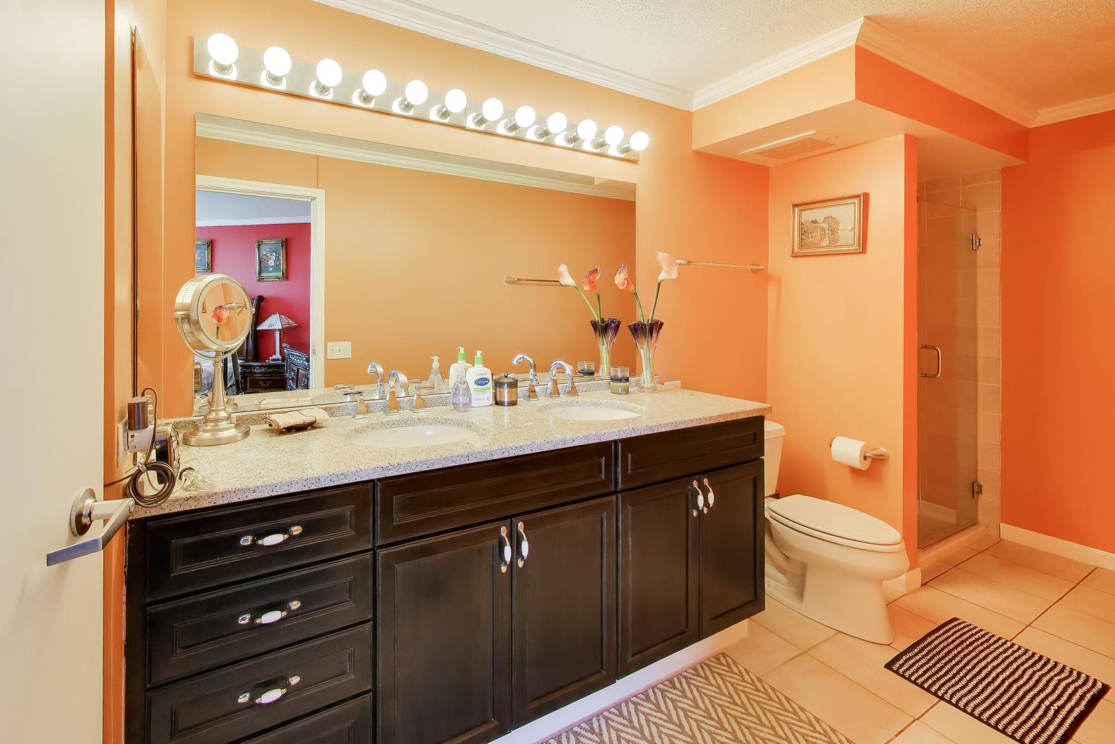 1720 Maple Avenue Unit: 2420
