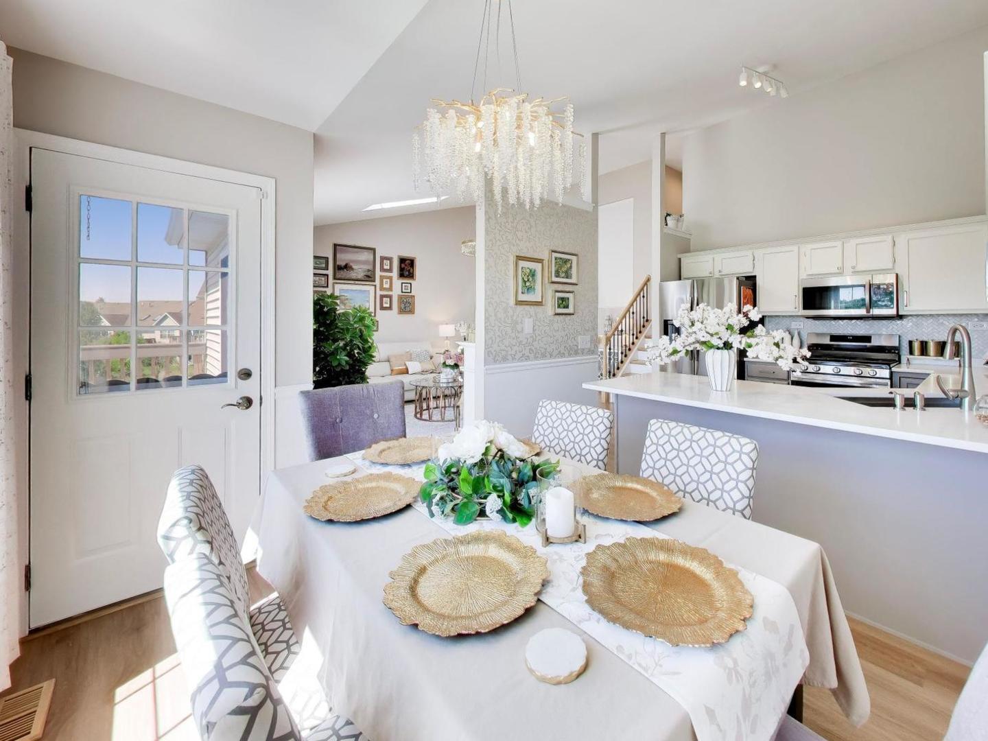 986 Viewpoint Drive