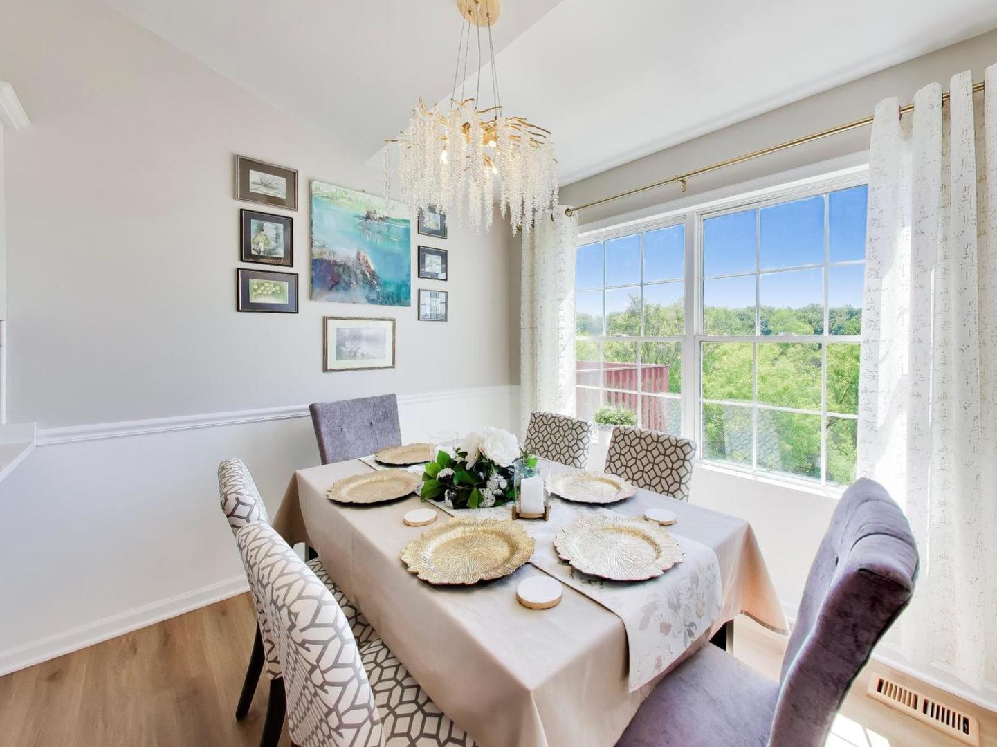 986 Viewpoint Drive