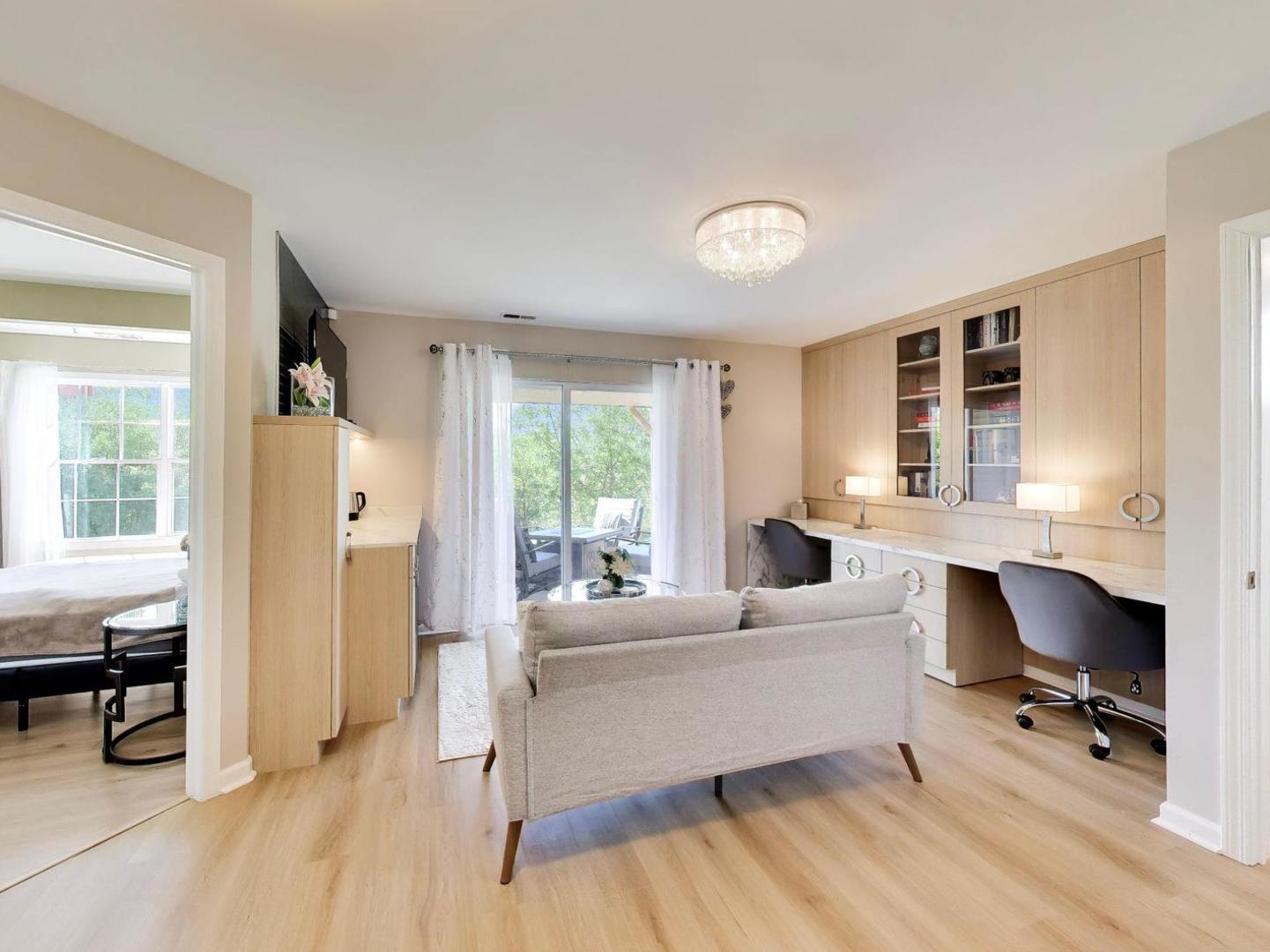 986 Viewpoint Drive