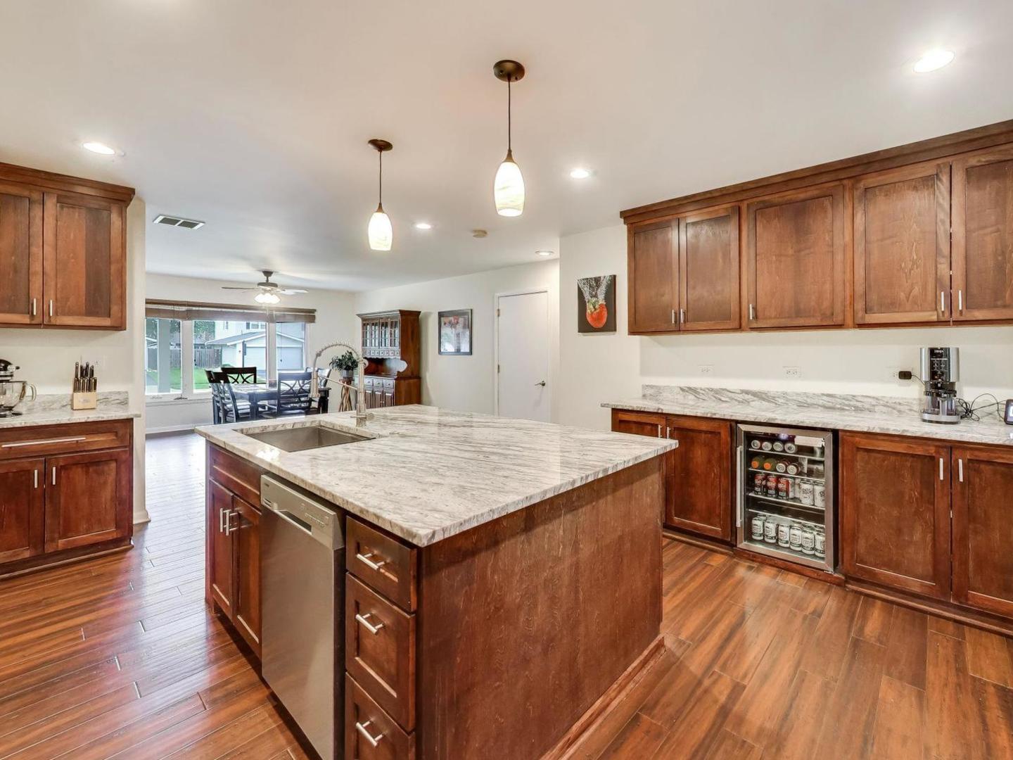 603 Chelmsford Lane