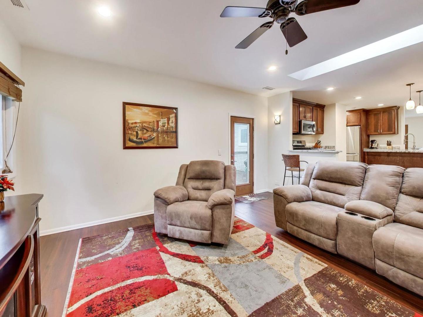 603 Chelmsford Lane