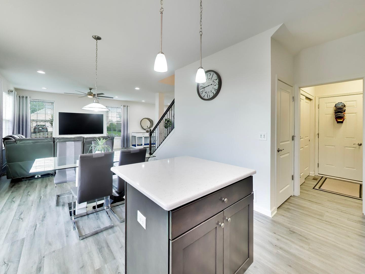 1894 Alta Drive