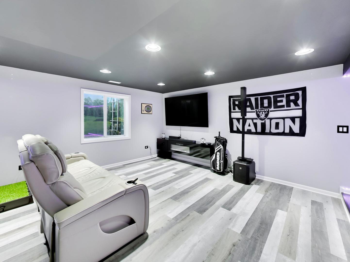 1894 Alta Drive