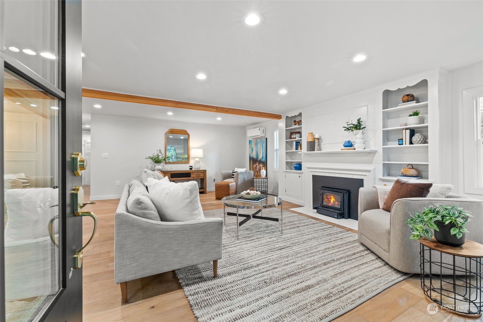 12520 14th Avenue NE