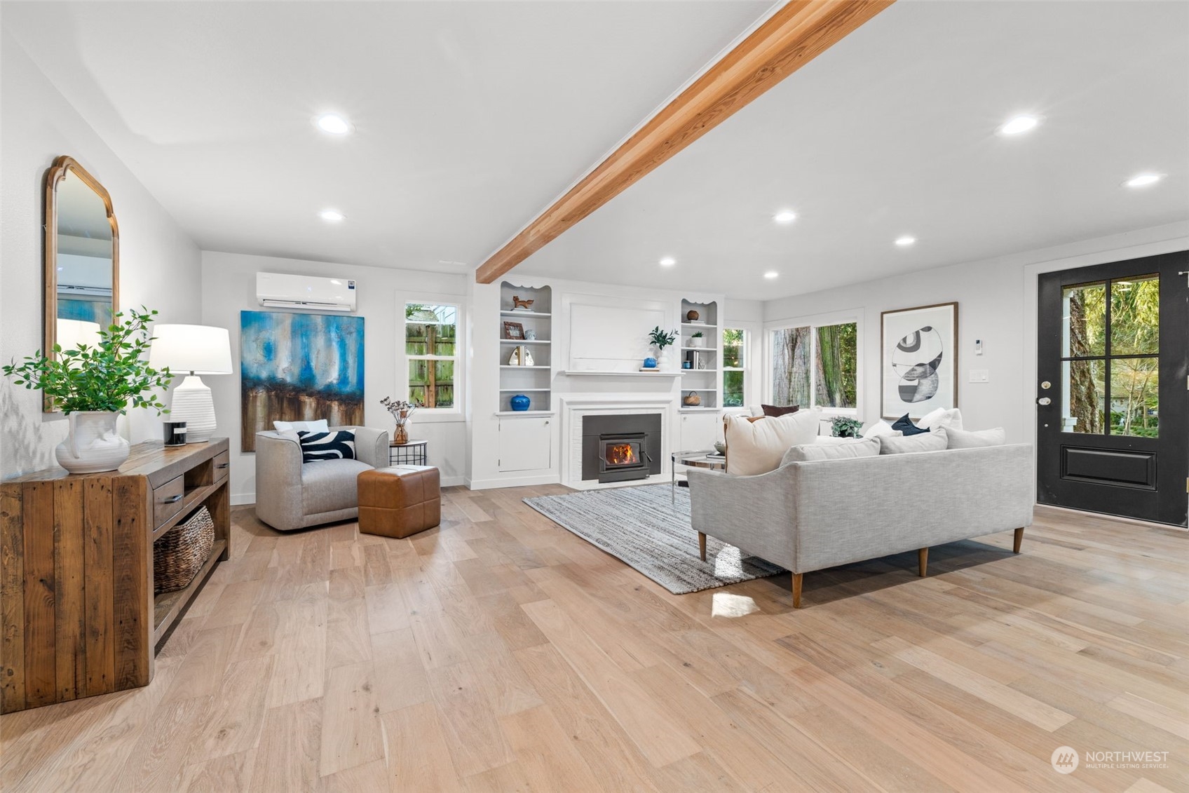 12520 14th Avenue NE