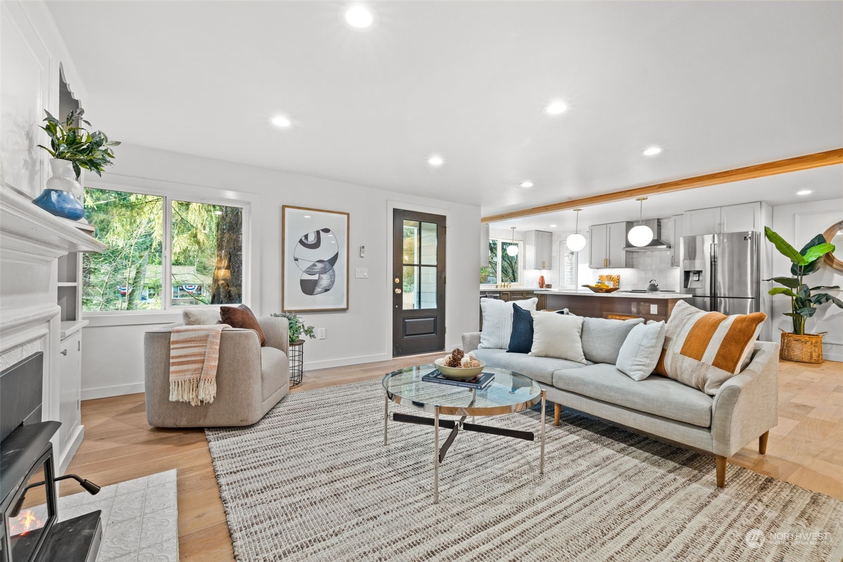 12520 14th Avenue NE