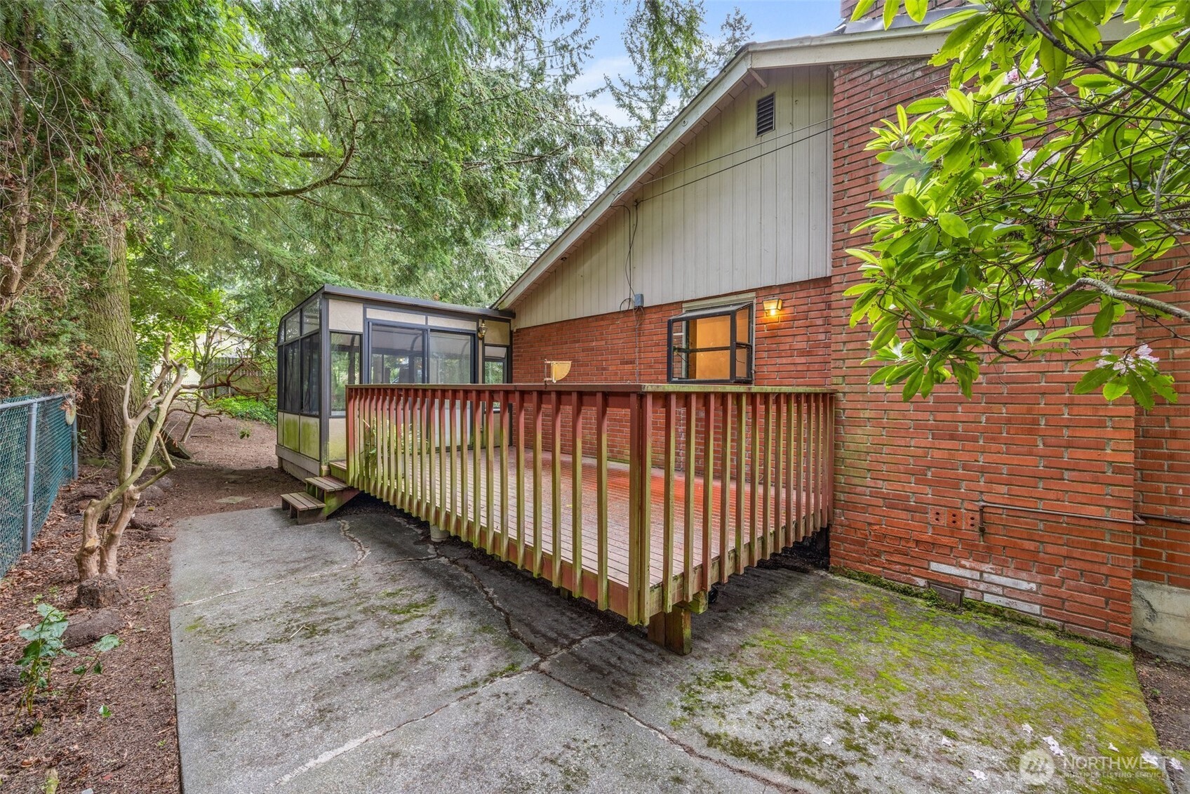4828 180th Street SW
