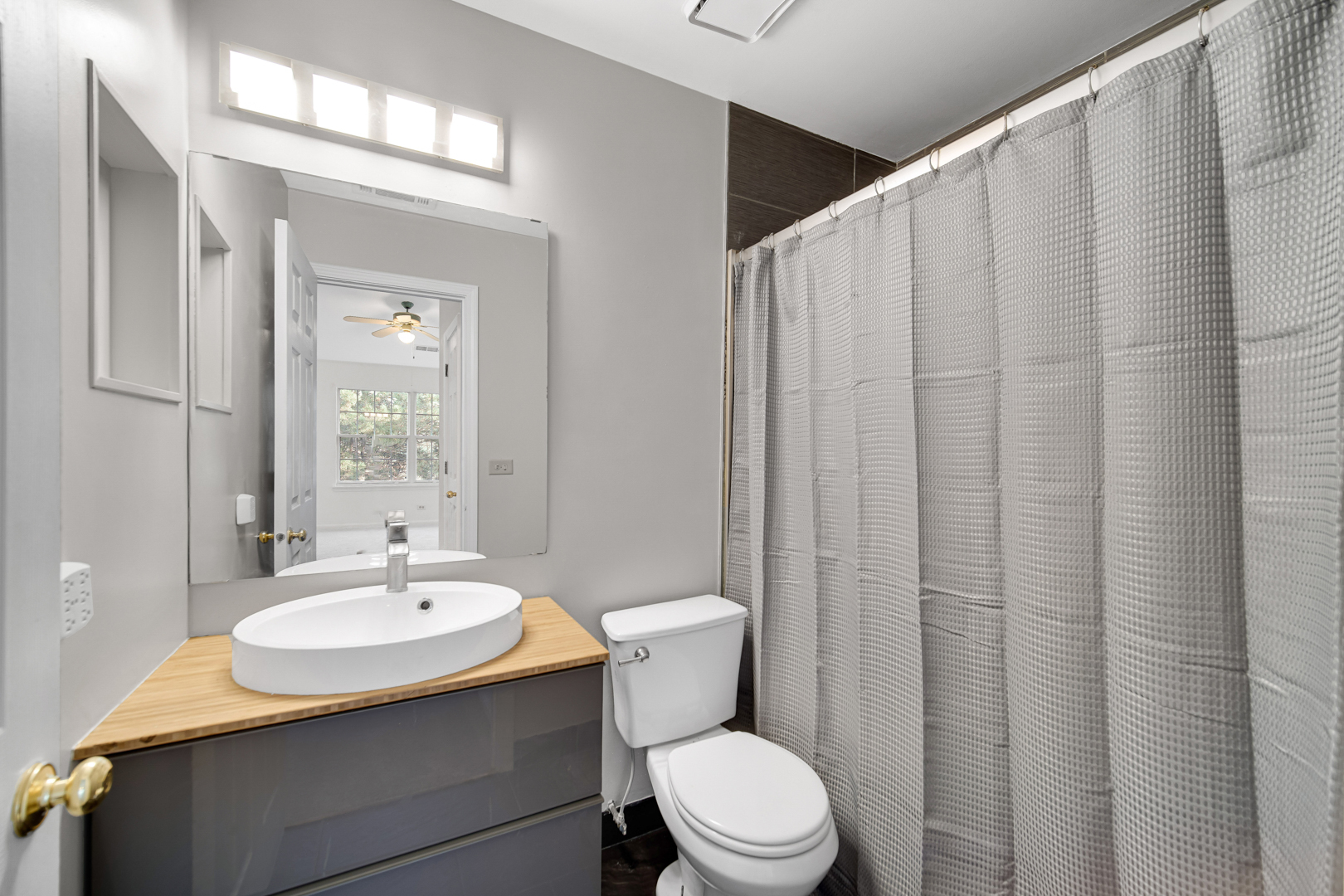 355 Mill Street Unit: 0