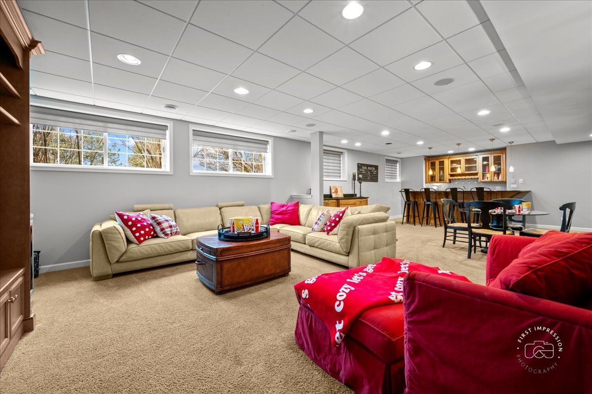 1050 PEBBLE BEACH Court