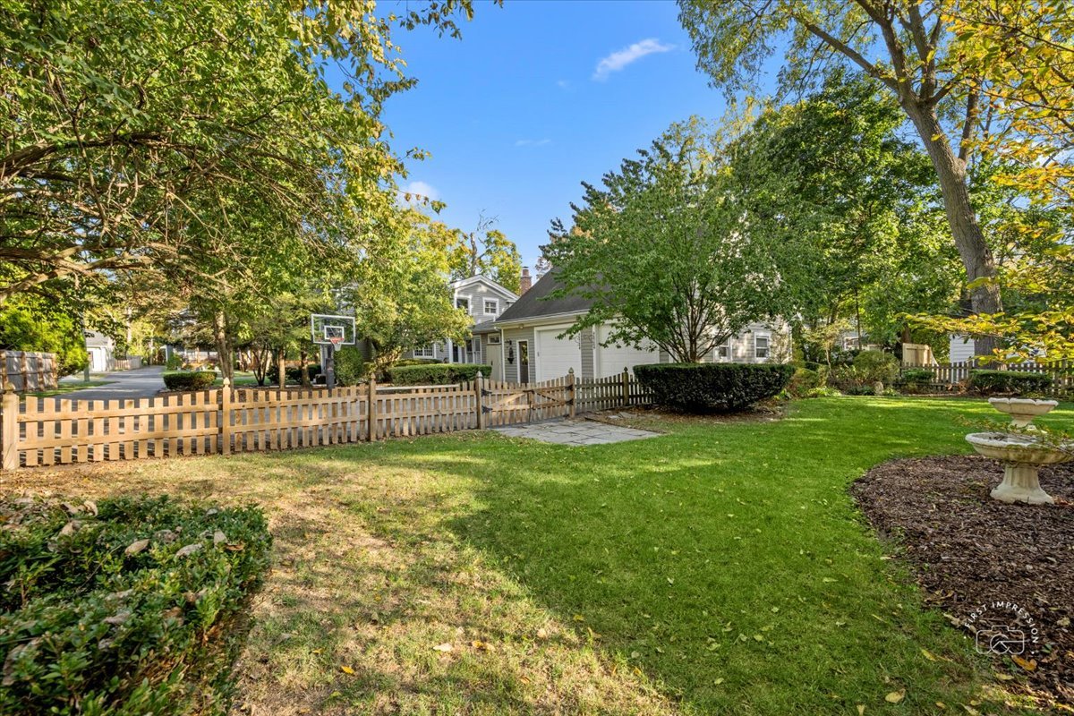 125 S Lincoln Street