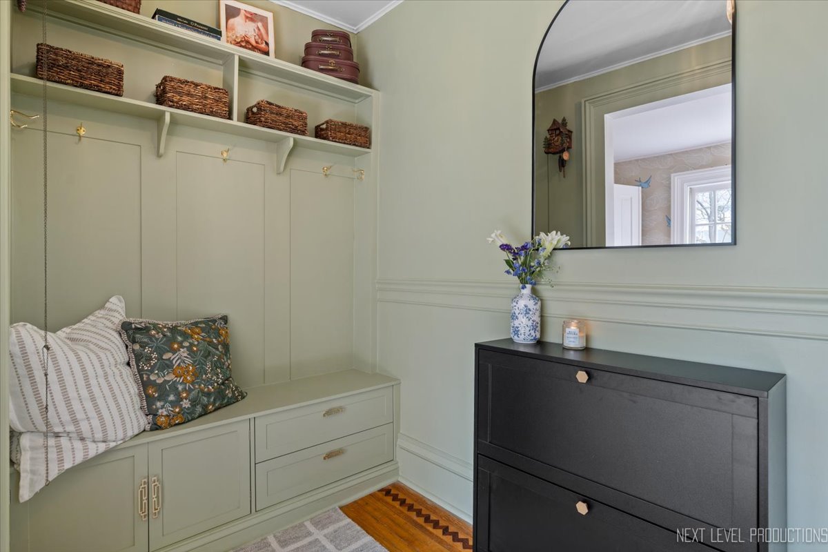 125 S Lincoln Street