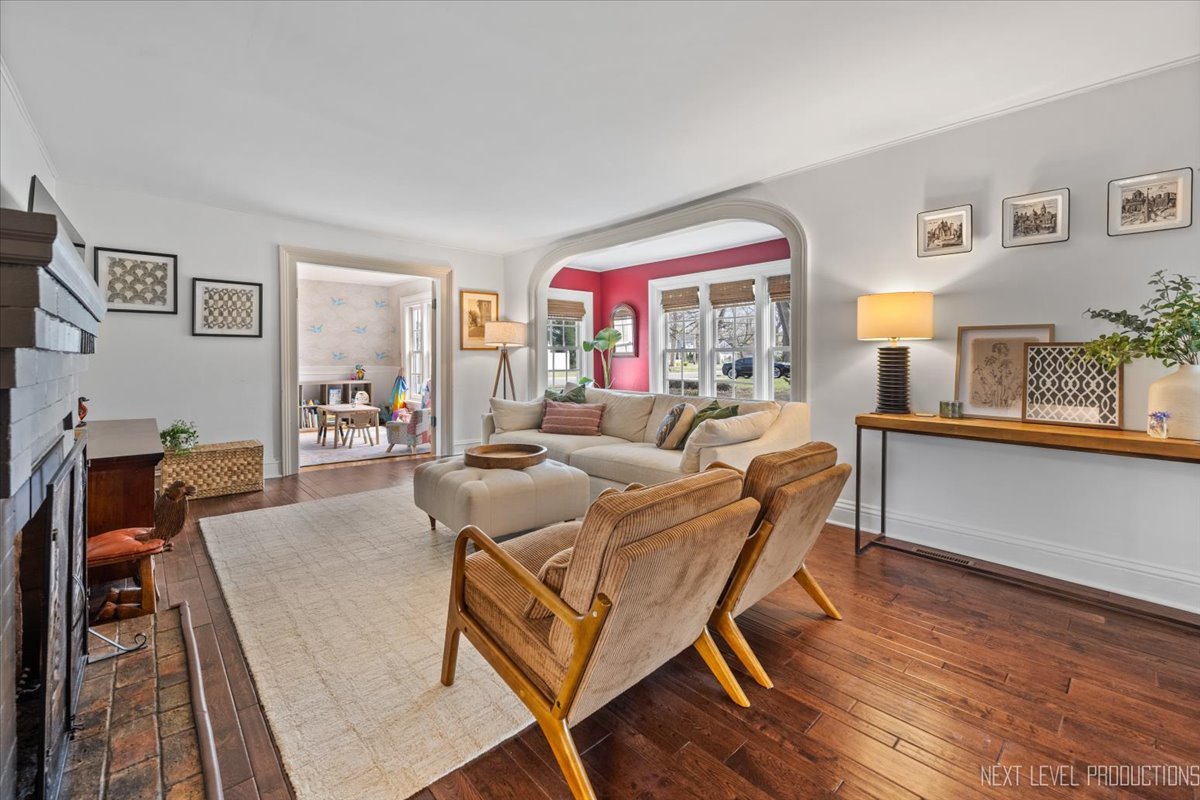 125 S Lincoln Street