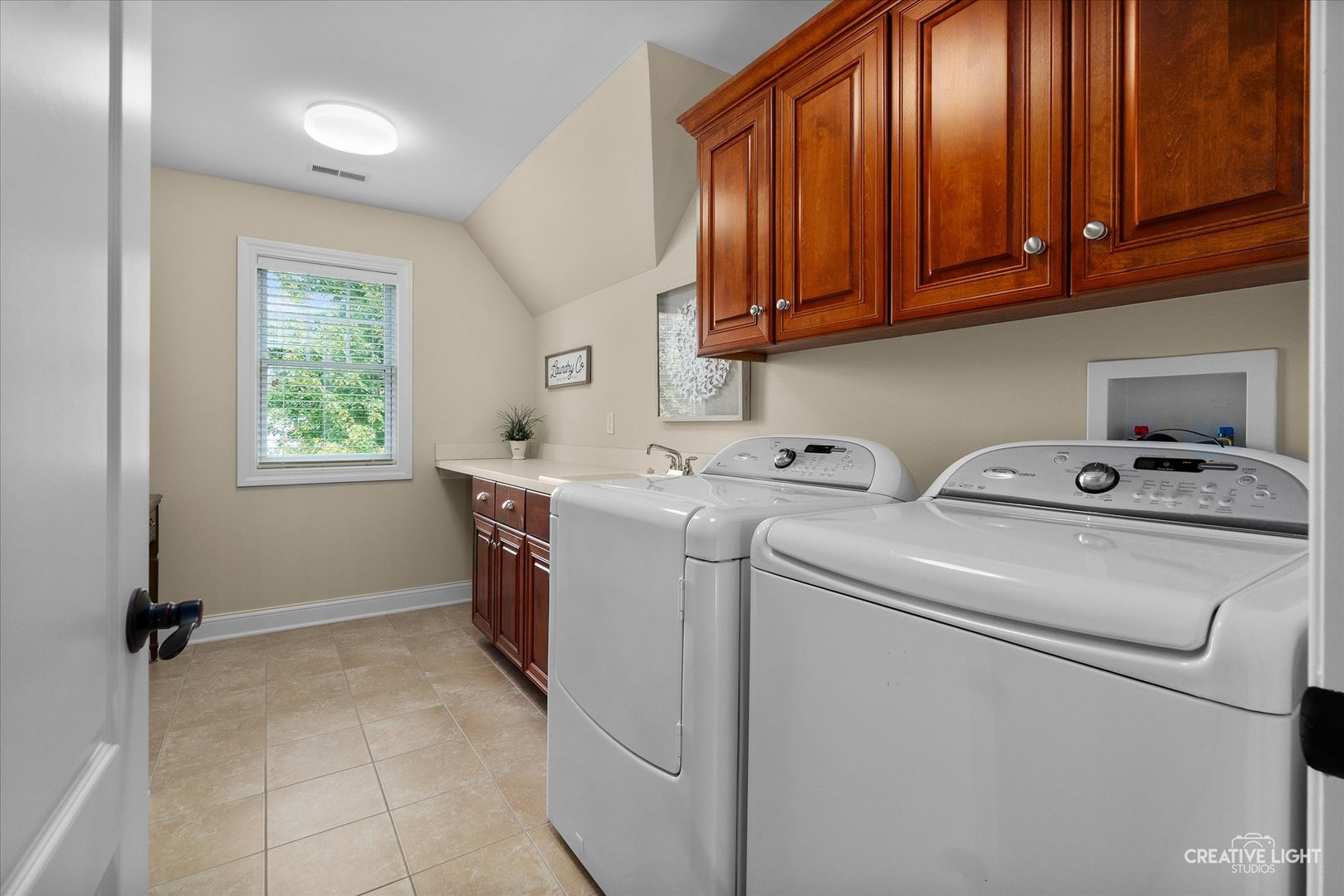 39W841 S Hathaway Lane