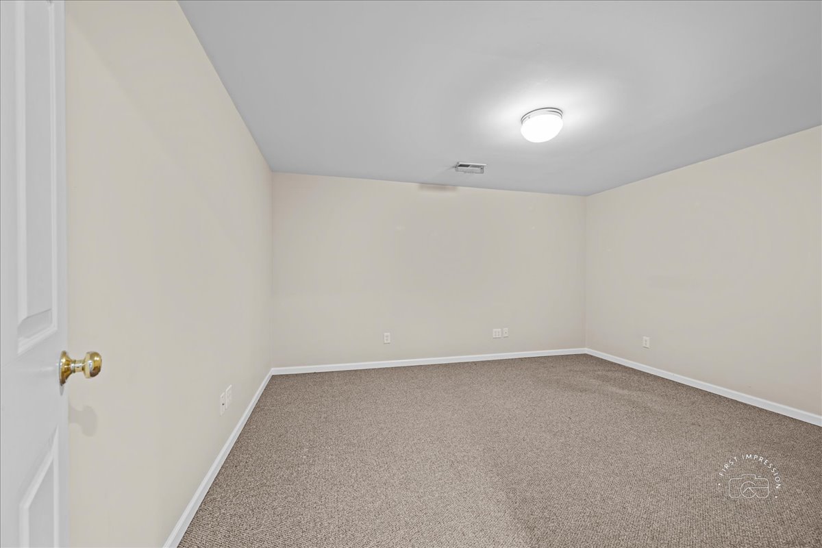 979 Millview Drive