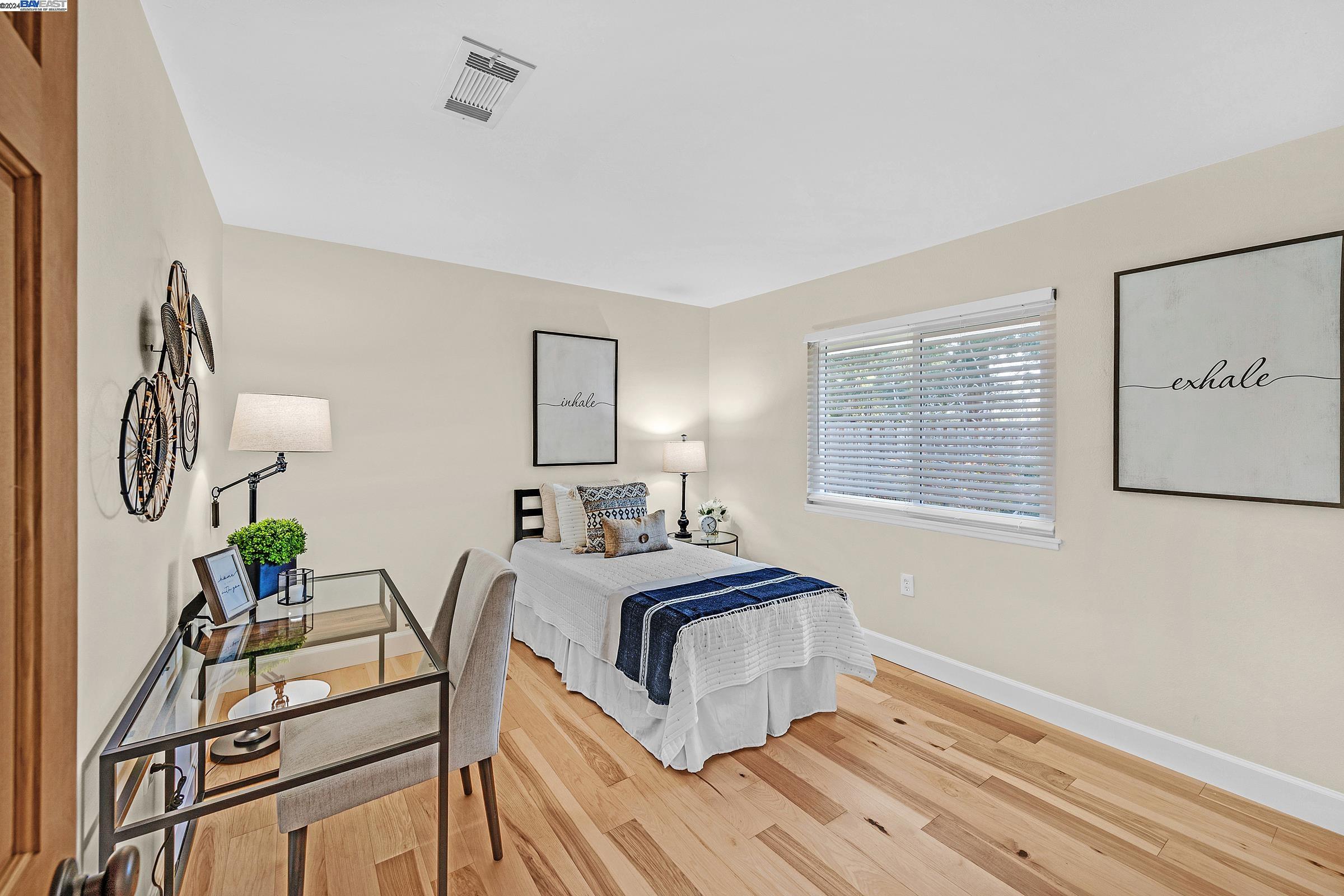 1260 Hibiscus Way