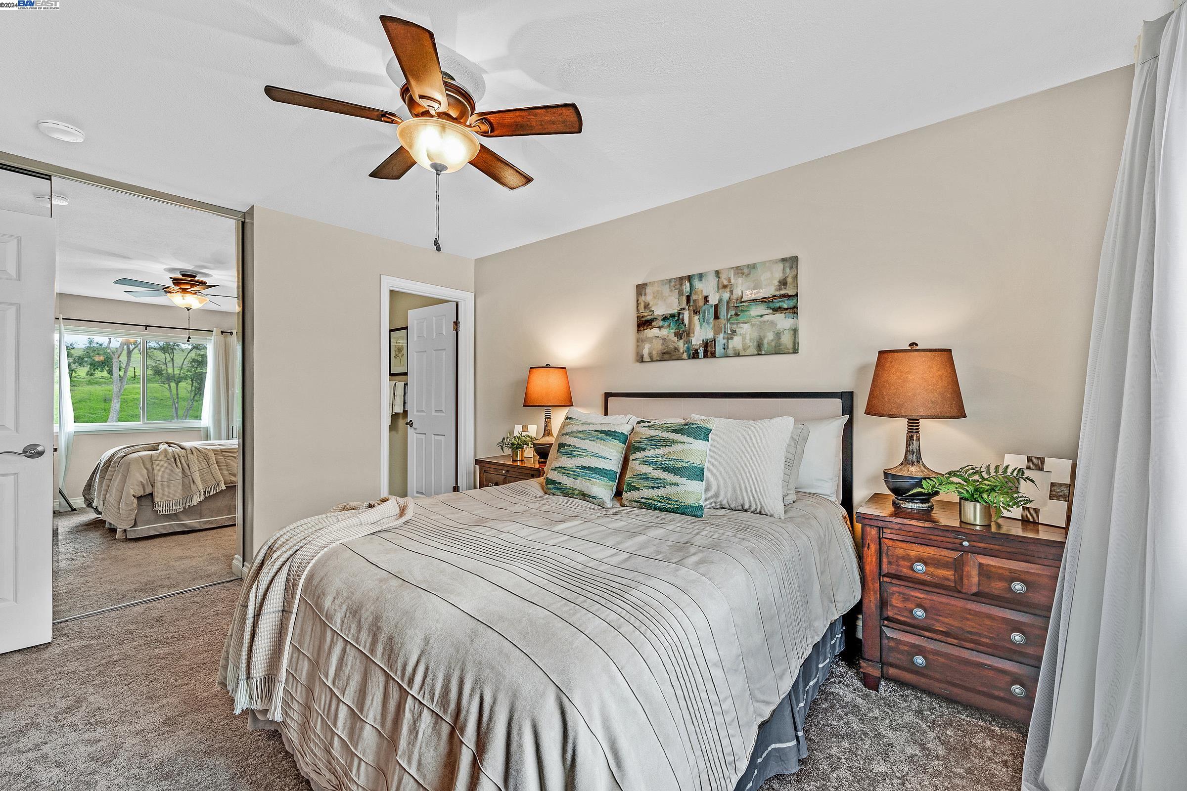 1251 Spring Valley Cmn