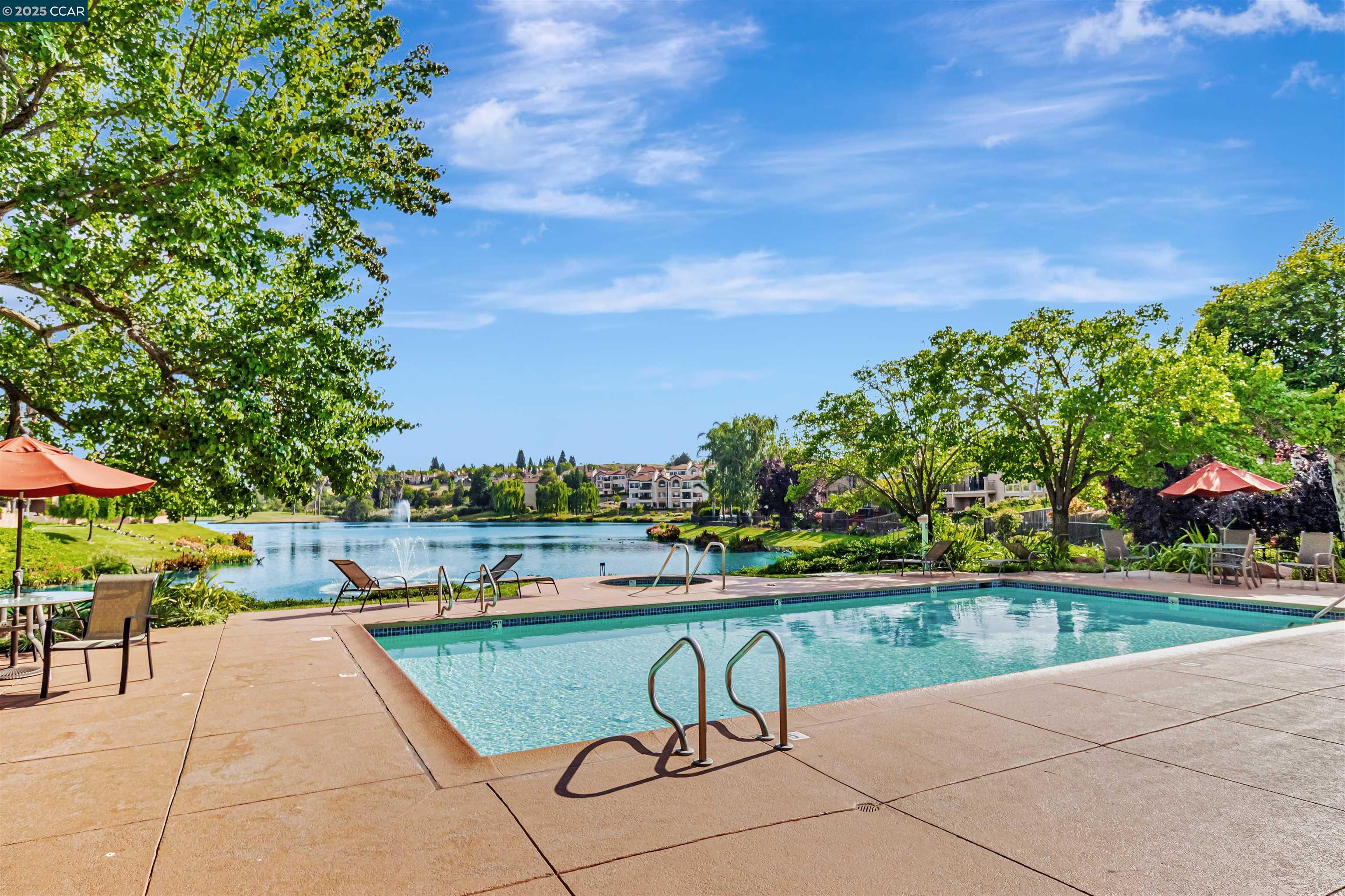 4079 W Lakeshore Dr