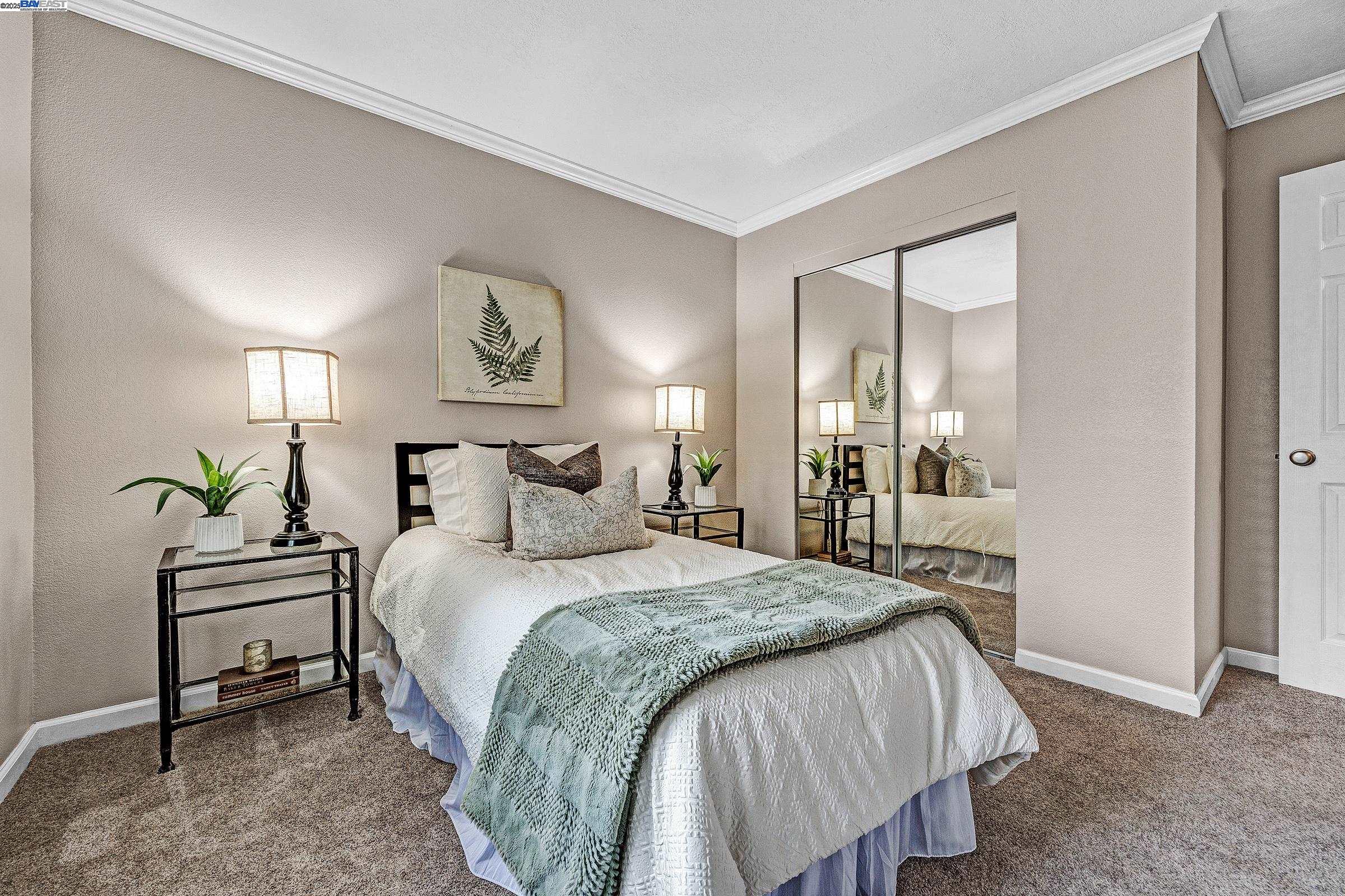 3845 Vineyard Ave # F, Pleasanton Unit: F