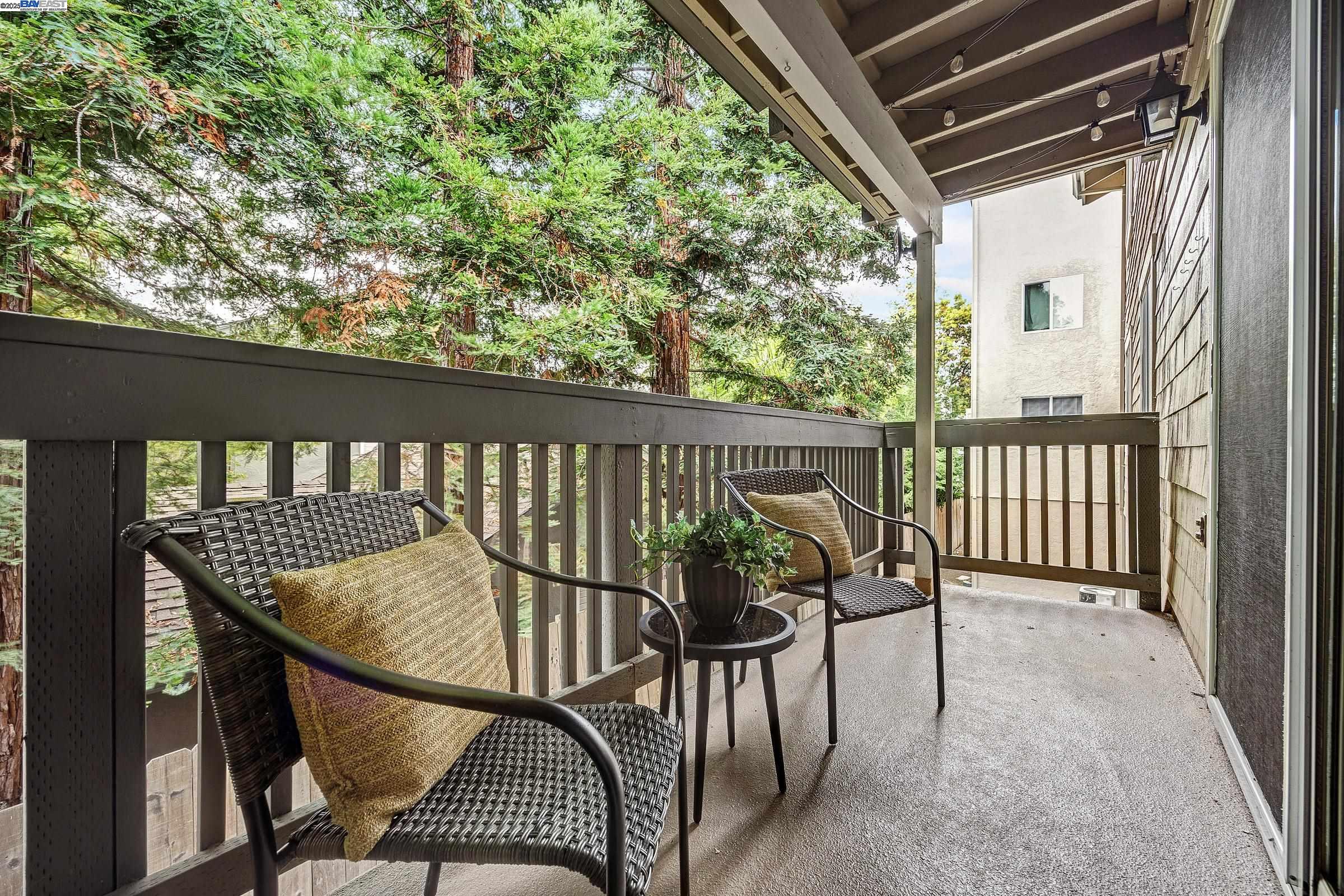 3845 Vineyard Ave # F