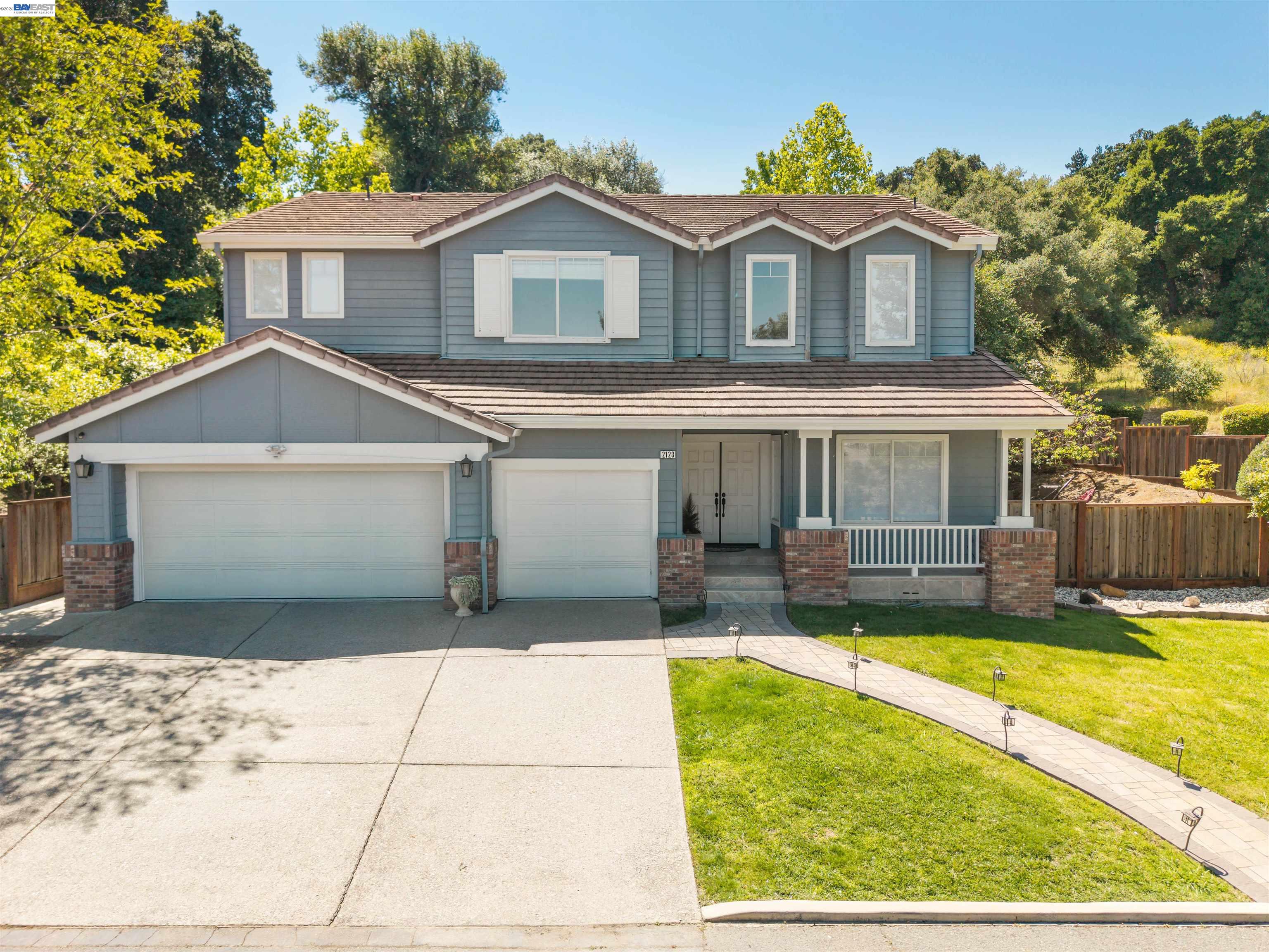 2123 Hidden Pond Road