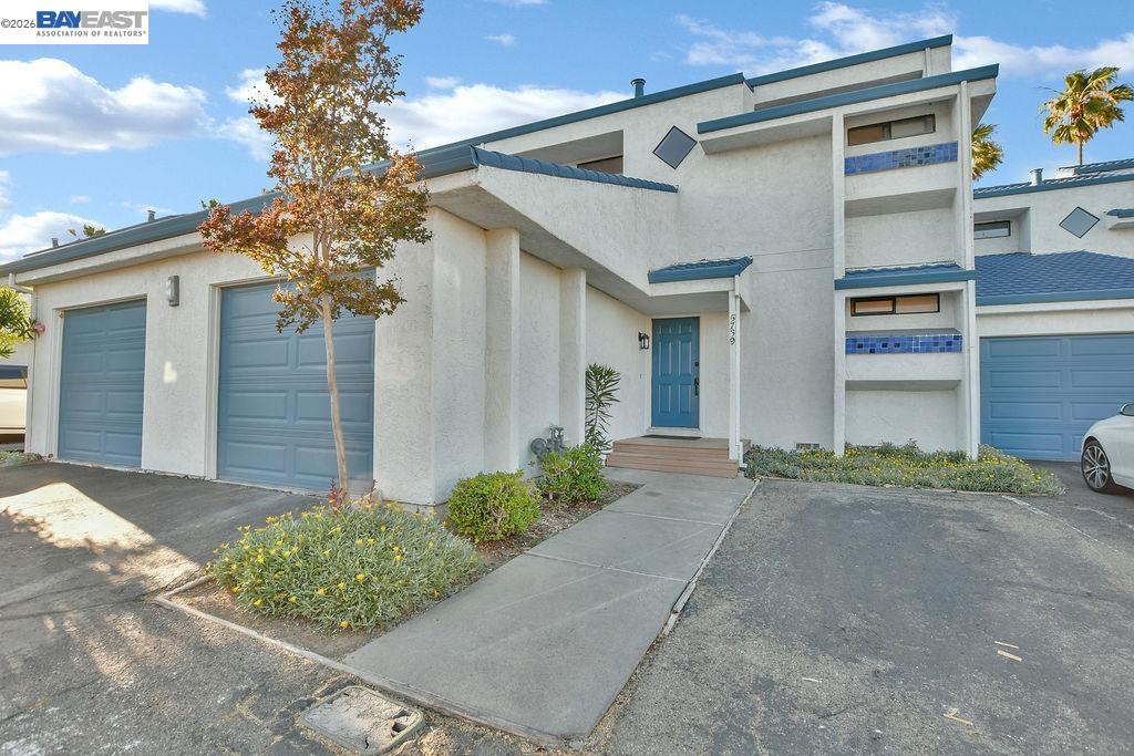 5739 Cutter Loop